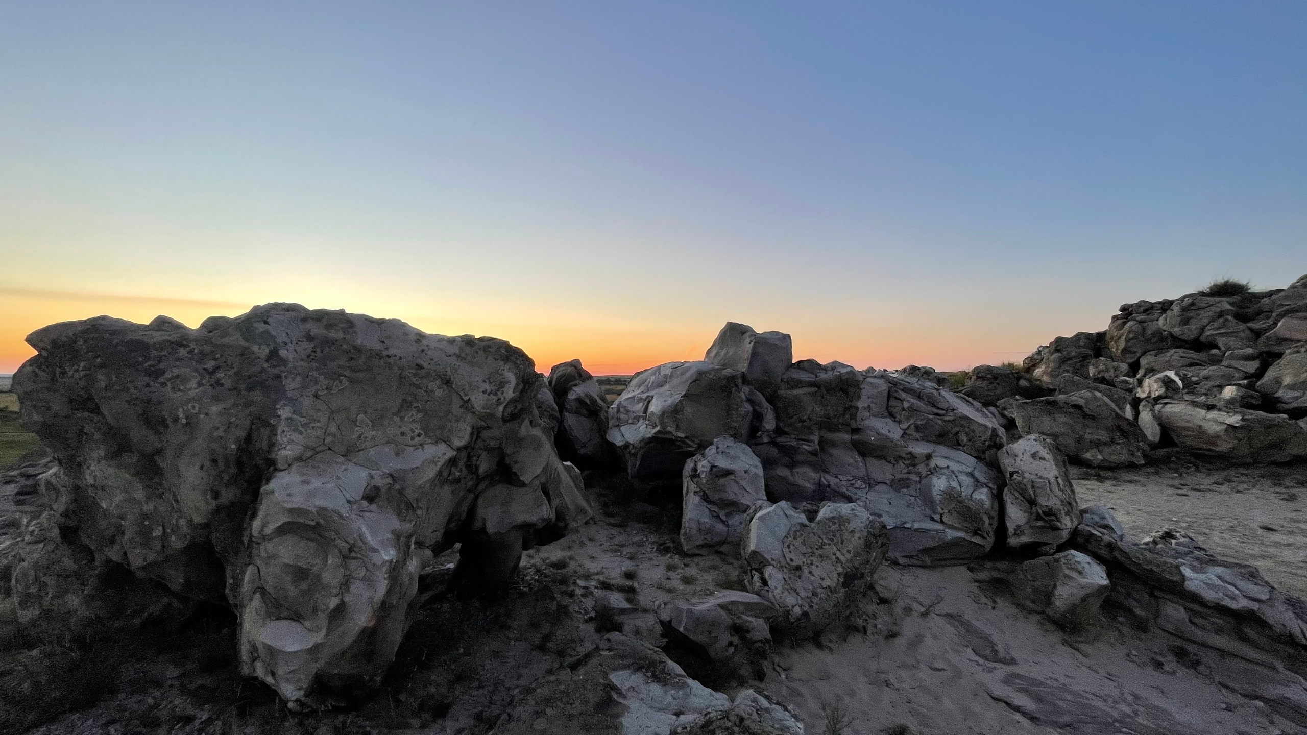 11 503 Скалы. ВИЗУАЛЬНЫЕ И ЗВУКОВЫЕ РЕШЕНИЯ ДЛЯ БИЗНЕСА И СЪЁМОК ТЕЛЕТЕЛА