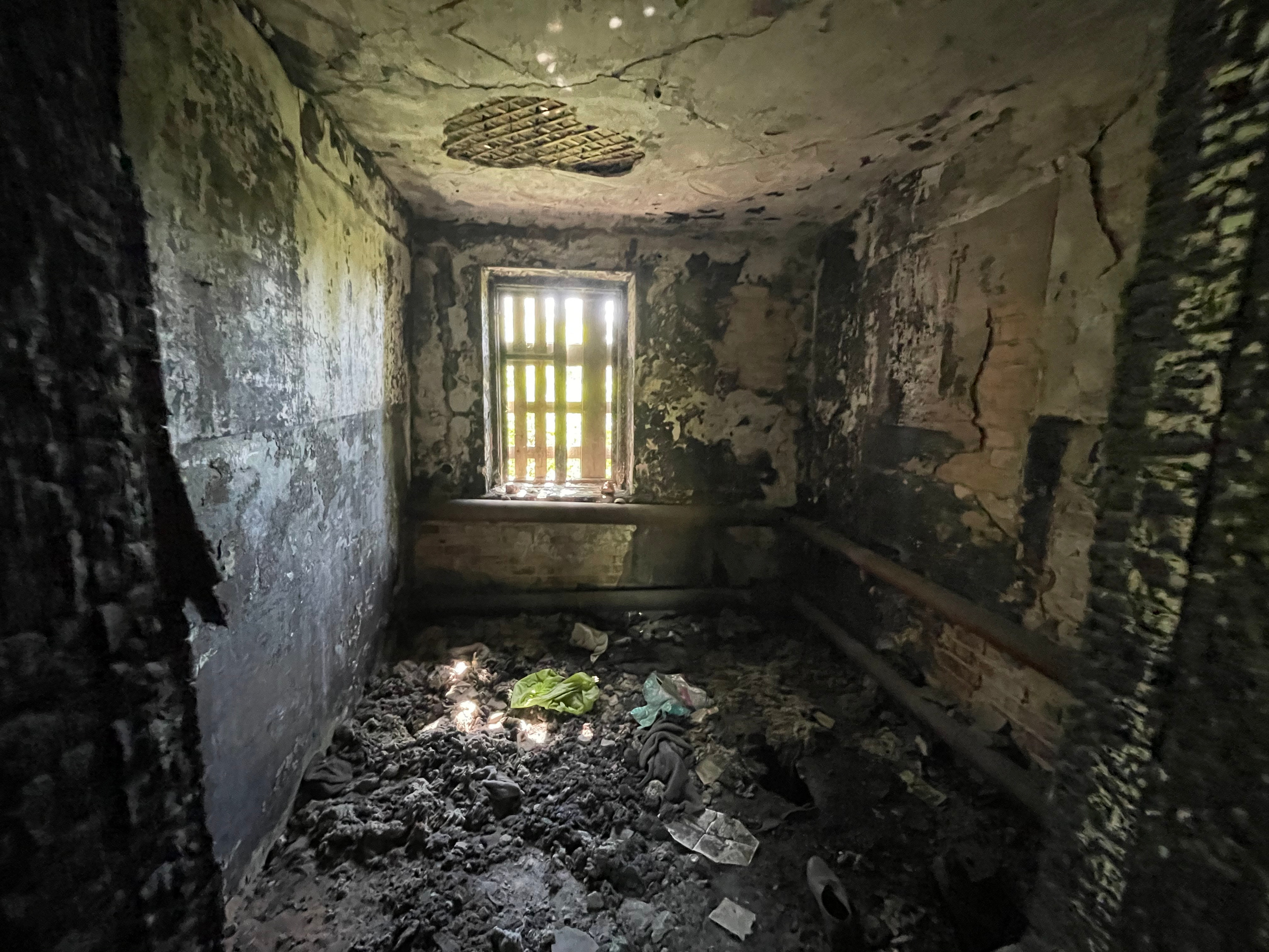 20 100 Заброшенное здание. ВИЗУАЛЬНЫЕ И ЗВУКОВЫЕ РЕШЕНИЯ ДЛЯ БИЗНЕСА И СЪЁМОК ТЕЛЕТЕЛА