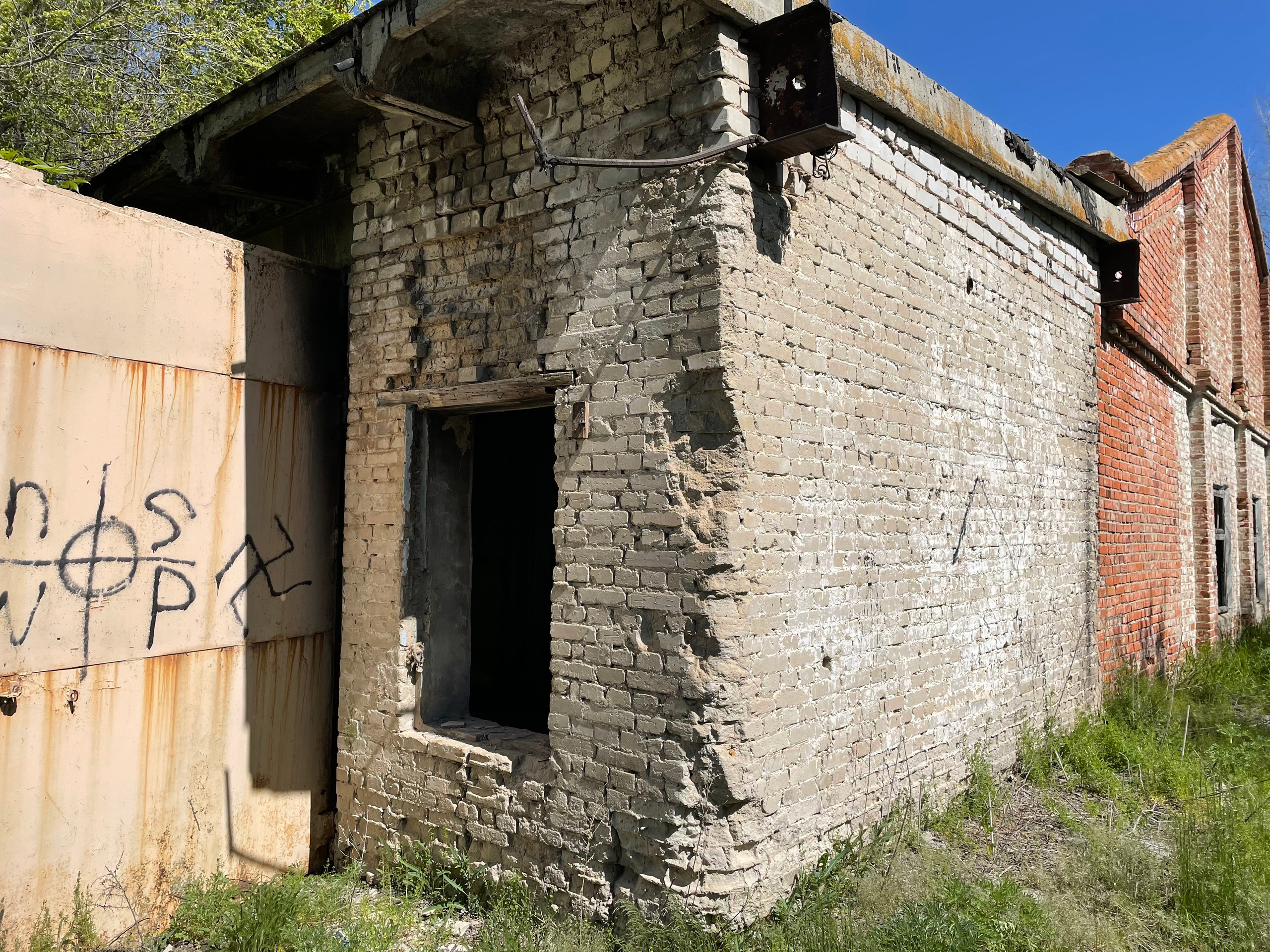 20 103 Заброшенное здание. ВИЗУАЛЬНЫЕ И ЗВУКОВЫЕ РЕШЕНИЯ ДЛЯ БИЗНЕСА И СЪЁМОК ТЕЛЕТЕЛА