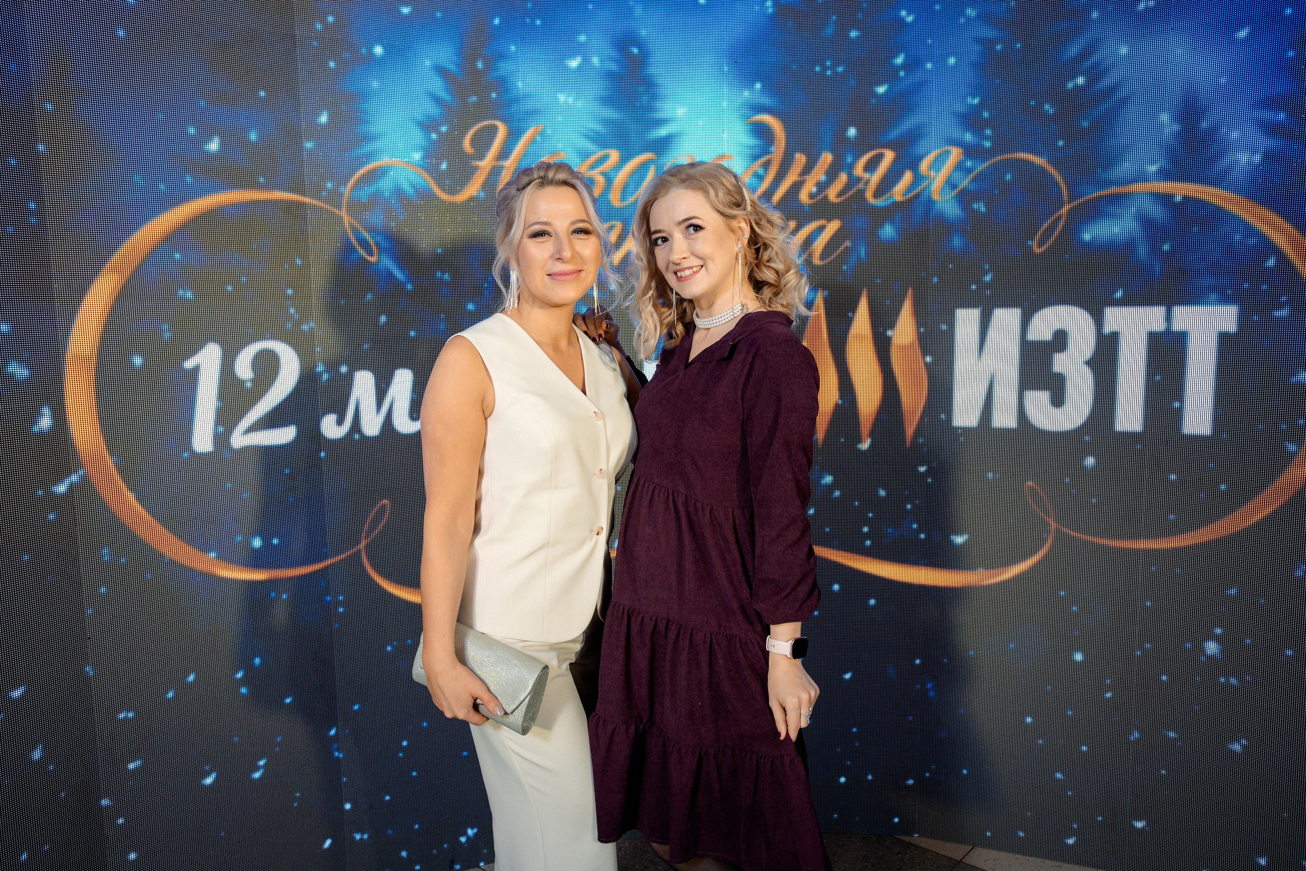 РЕПОРТАЖ: НОВЫЙ ГОД В ДК МЕТАЛЛУРГ. Профессиональный фотограф в Ижевске Леша Петров