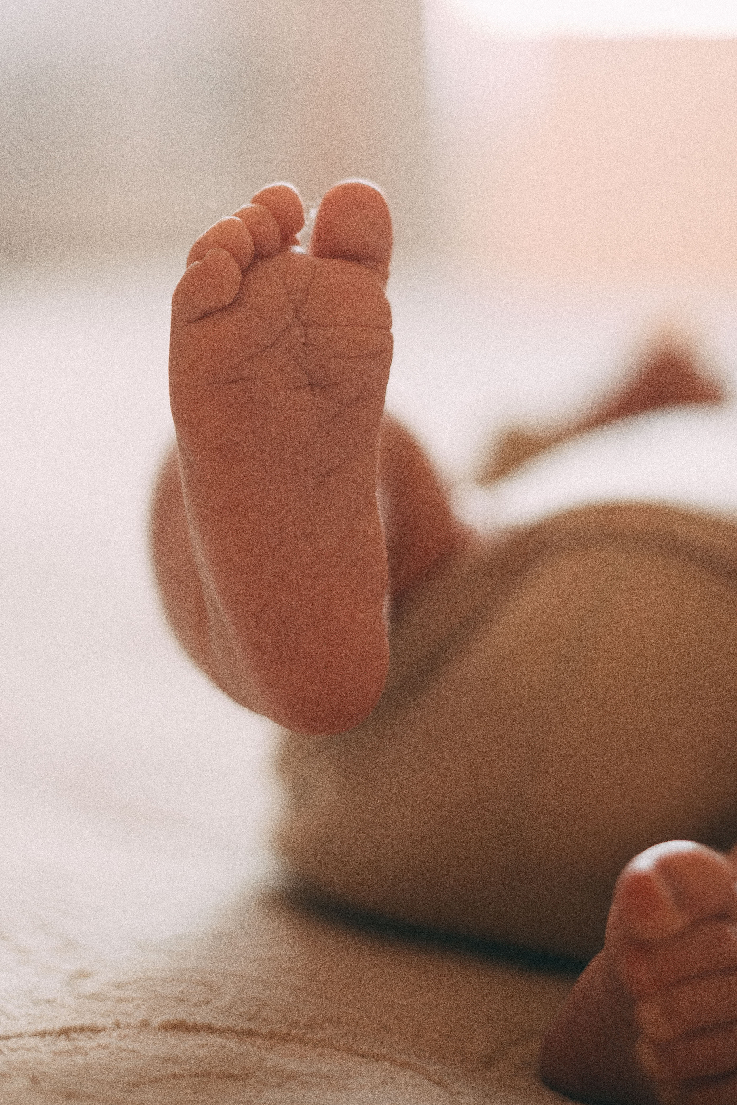 Миша, Аня и Дима, дома с малышом ✨. Фотограф в Сочи — Маргарита Поганова