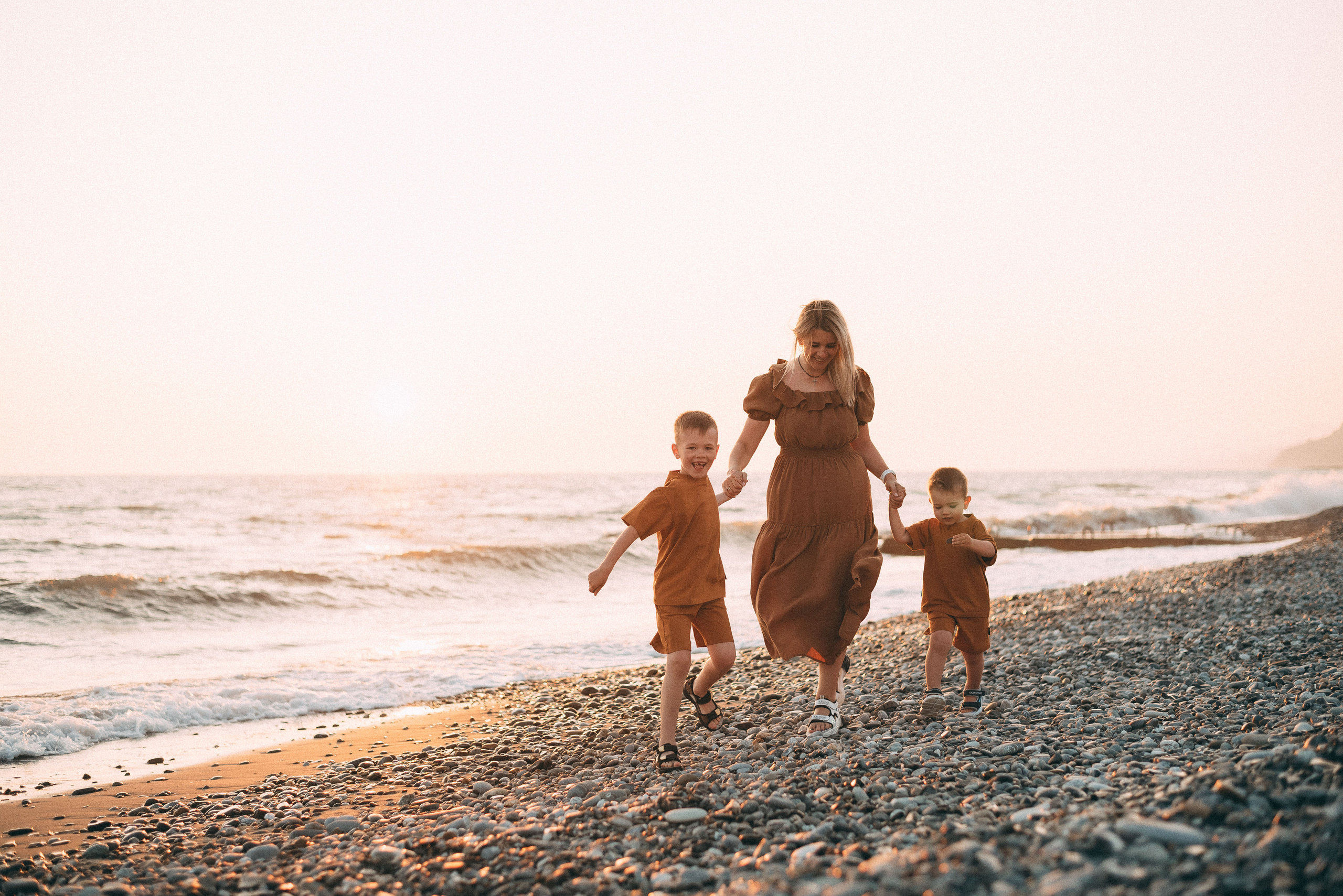 Алина, Денис и Данил. Фотограф в Сочи — Маргарита Поганова