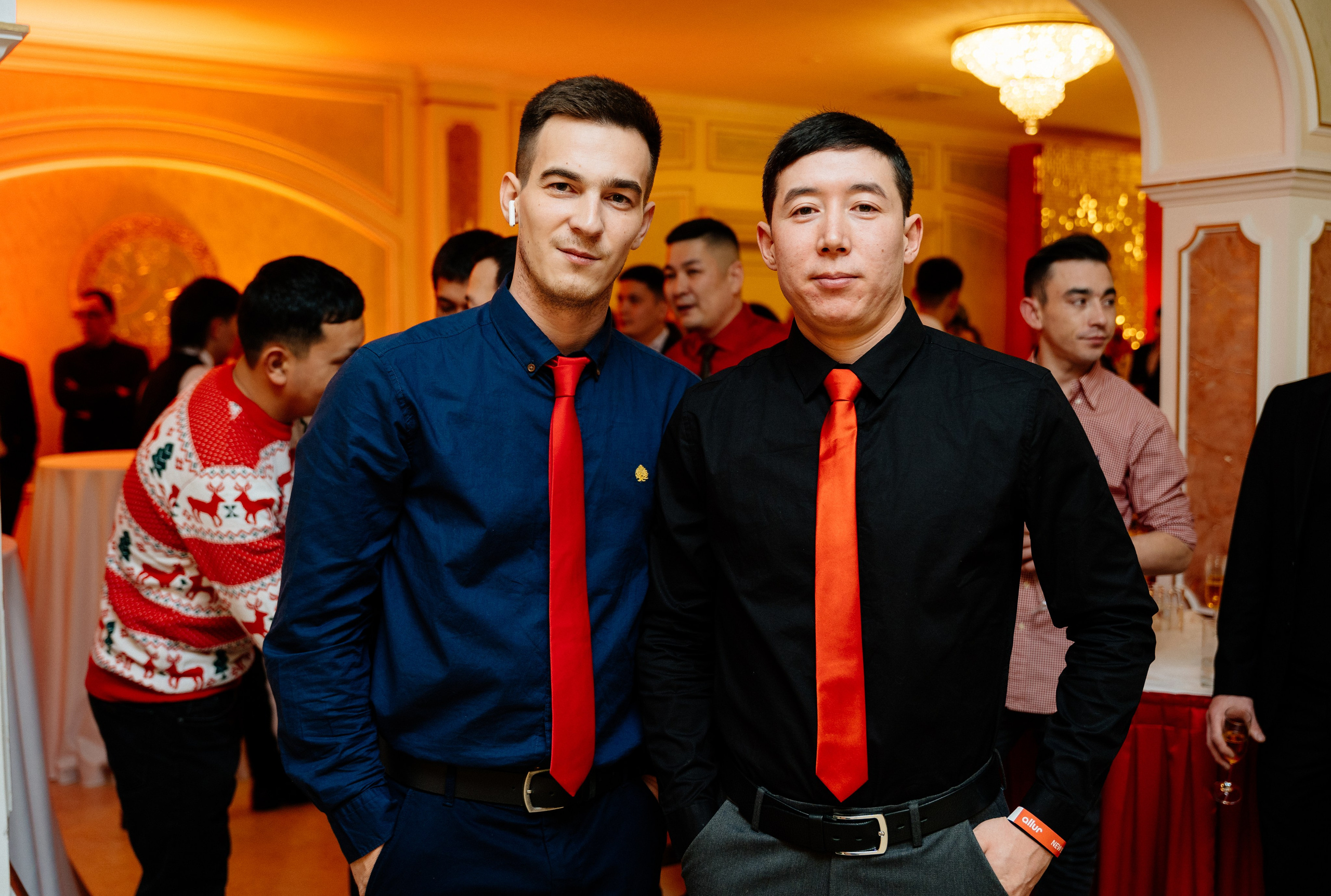 Корпоратив Allure 2023. Репортажный фотограф в Астане — Диана Калтаева, портретный фотограф