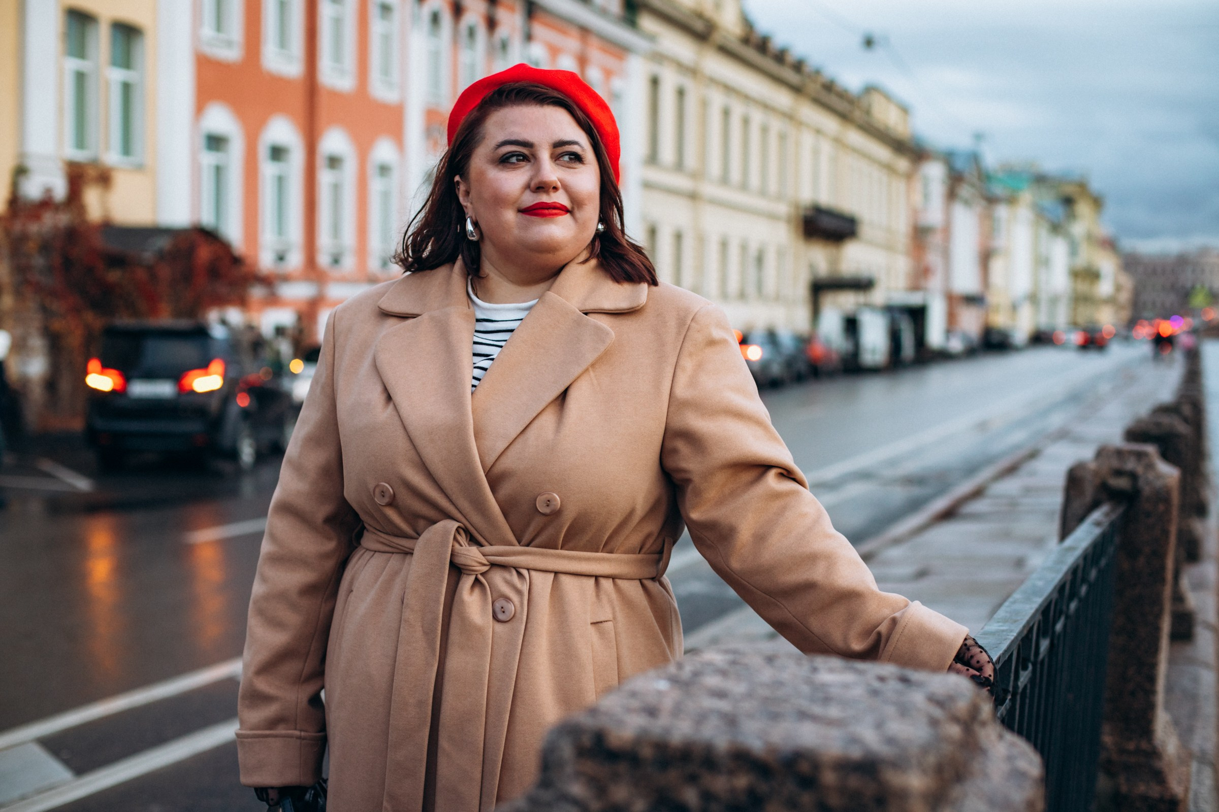Алёна в октябре. Фотопрогулка в Петербурге. Индивидуальный и семейный фотограф в Санкт-Петербурге