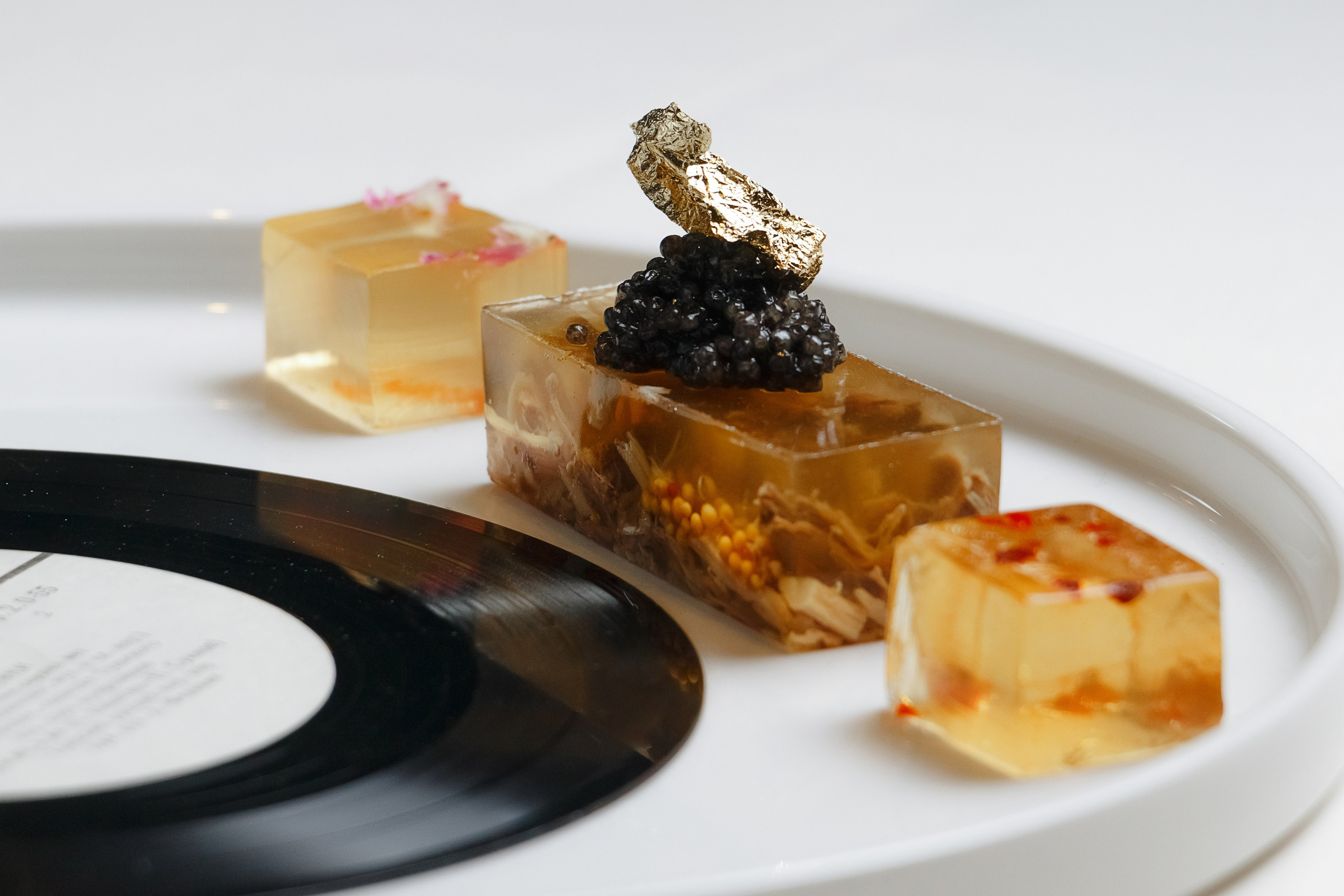 Dolce Vita «Икорная Вечеринка». Свадебный и репортажный фотограф Калининград