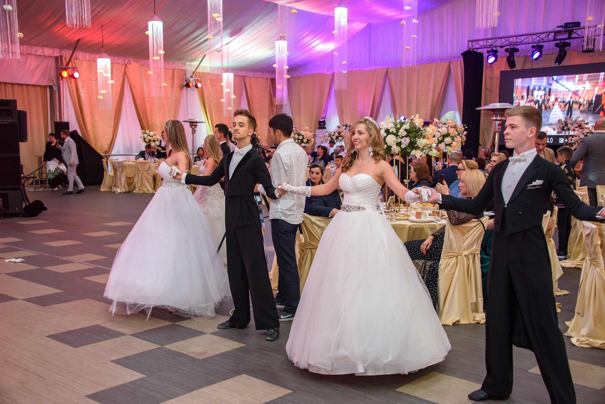 Свадьба. Фотосъёмка. Фотограф Сергей Авдеев-семейный и детский фотограф в Алматы