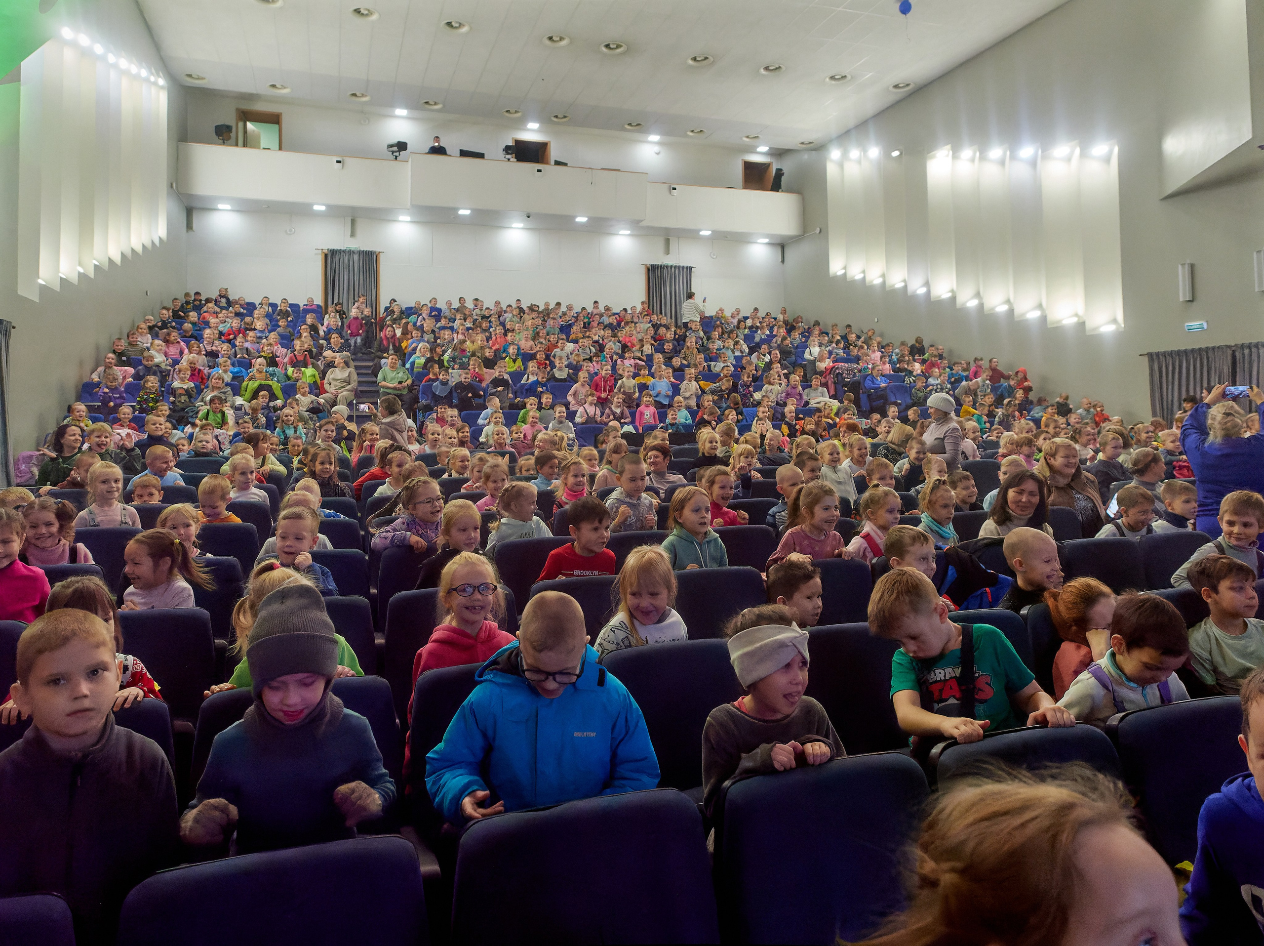 «Путешествие в страну опасных предметов». Семейный и детский фотограф в Междуреченск Олег Бамбульский