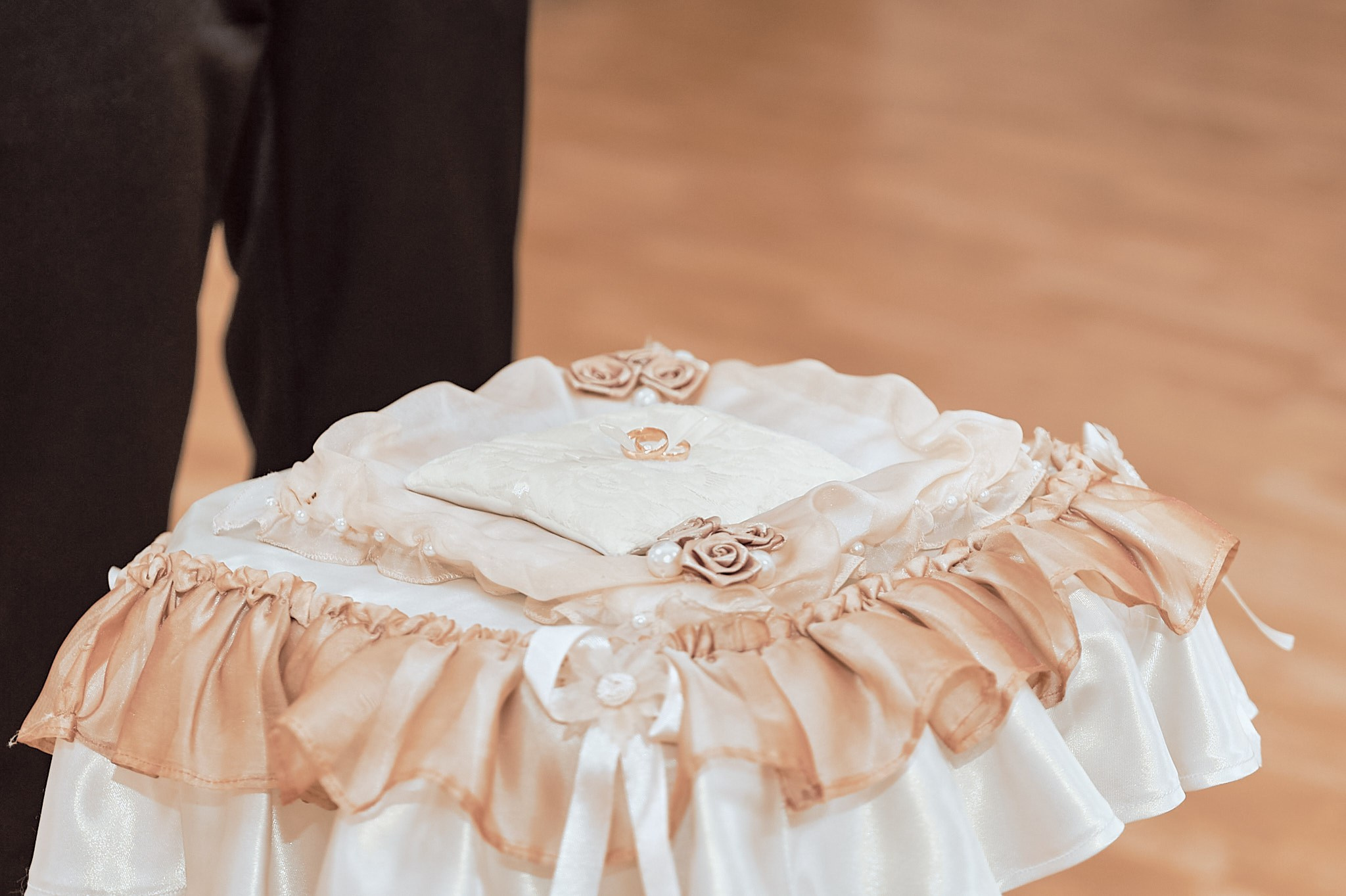 Свадебная фотосессия для Елены и Виталий (регистрация и экспресс-прогулка). Женский фотограф в Череповце Даша Акулич