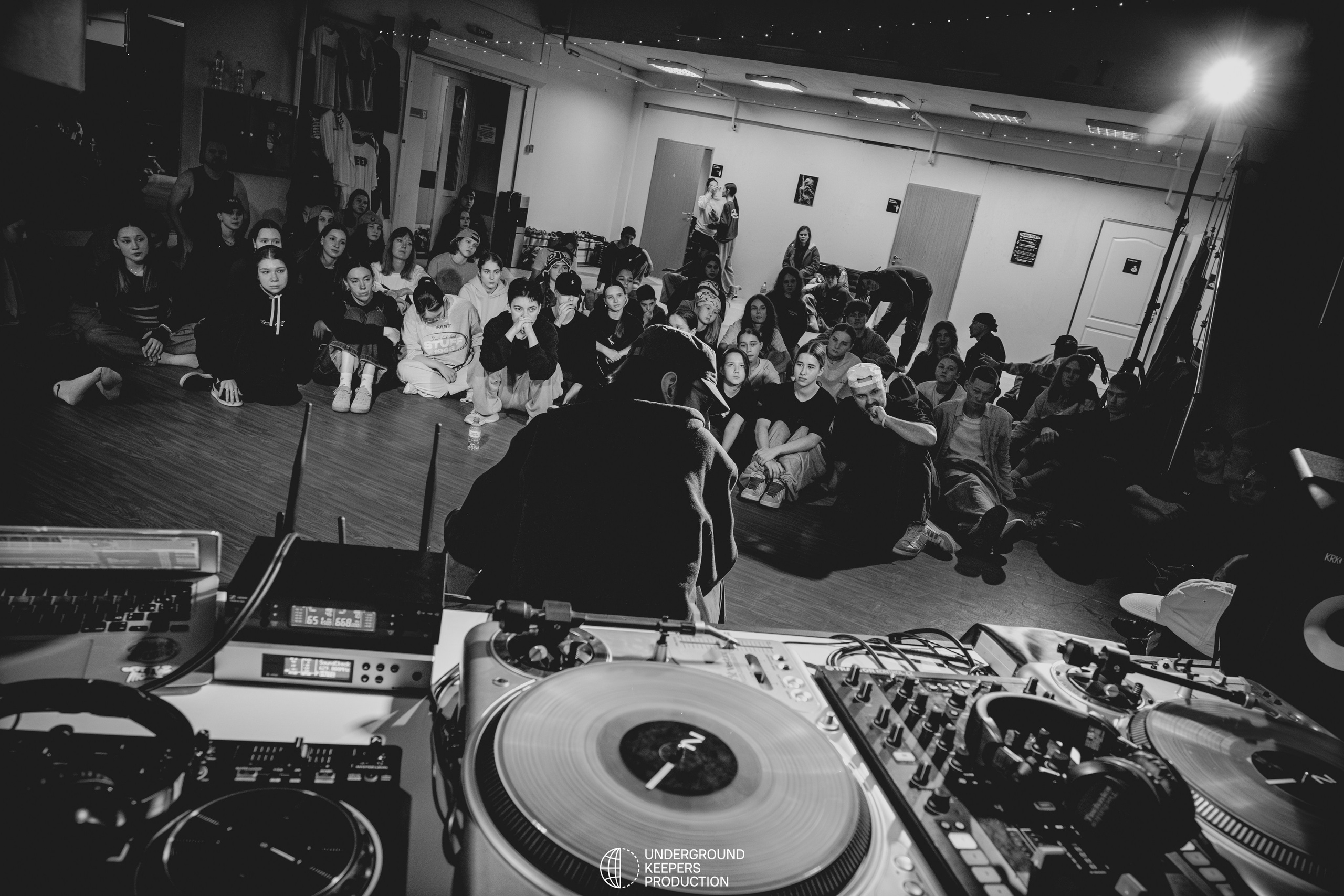 LORDS JAM 18/10 (@youlovebu). Соня бу тебя сфоткала