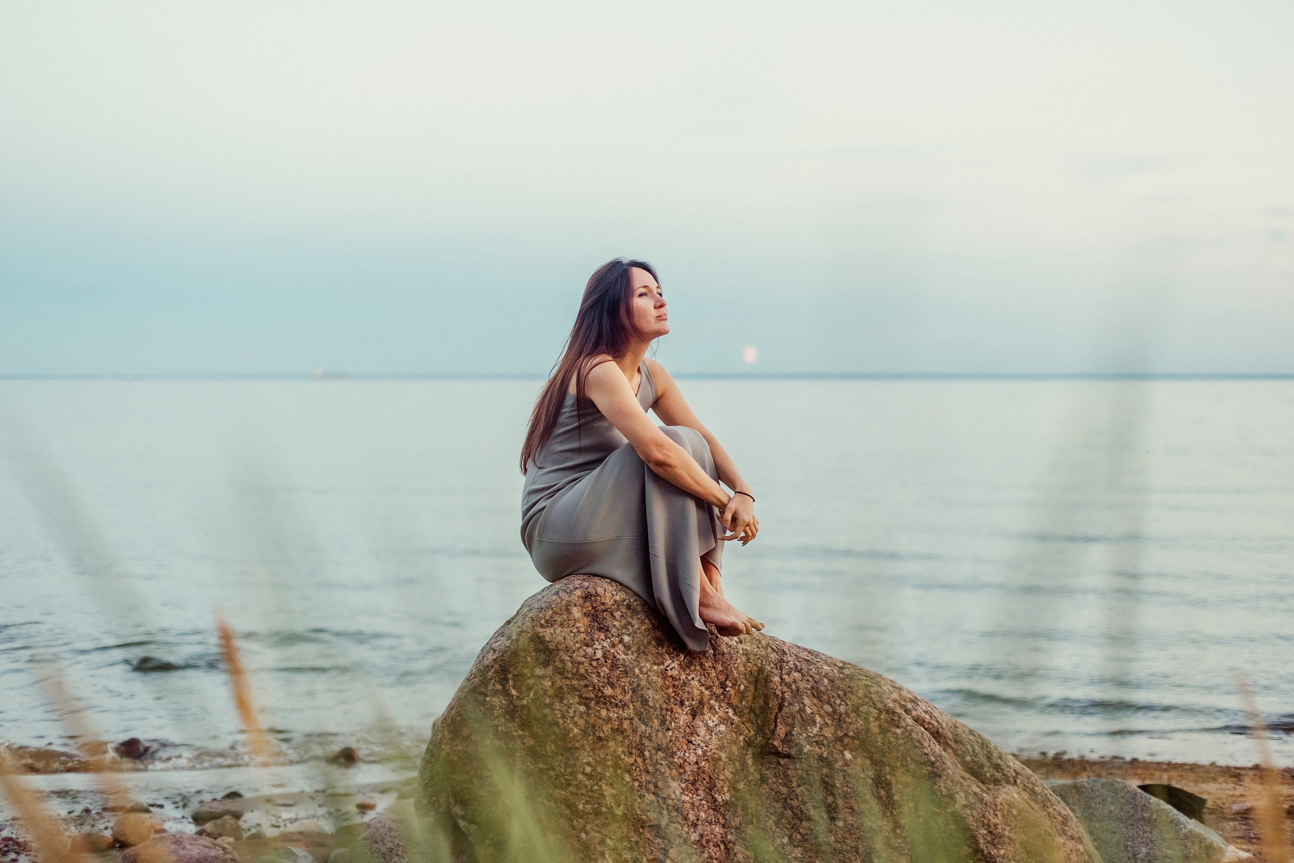 Атмосферная съёмка на Финском заливе. Семейный фотограф Любовь Саркеева