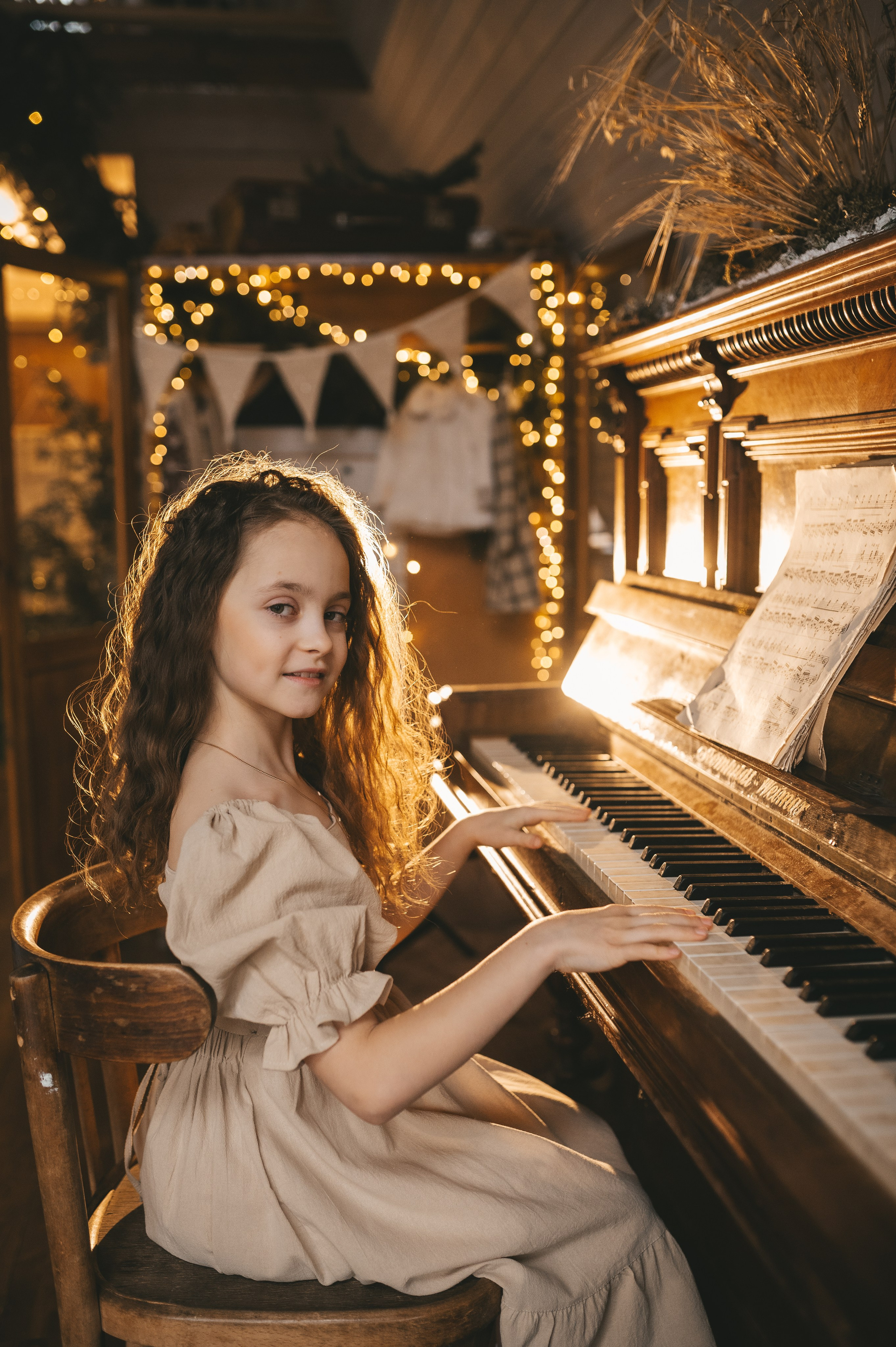 Семейная новогодняя фотосессия в фотодаче Дом Элли г. Пушкино. Семейный и детский фотограф в Сергиев Посаде, Хотьково Якимчук Любовь