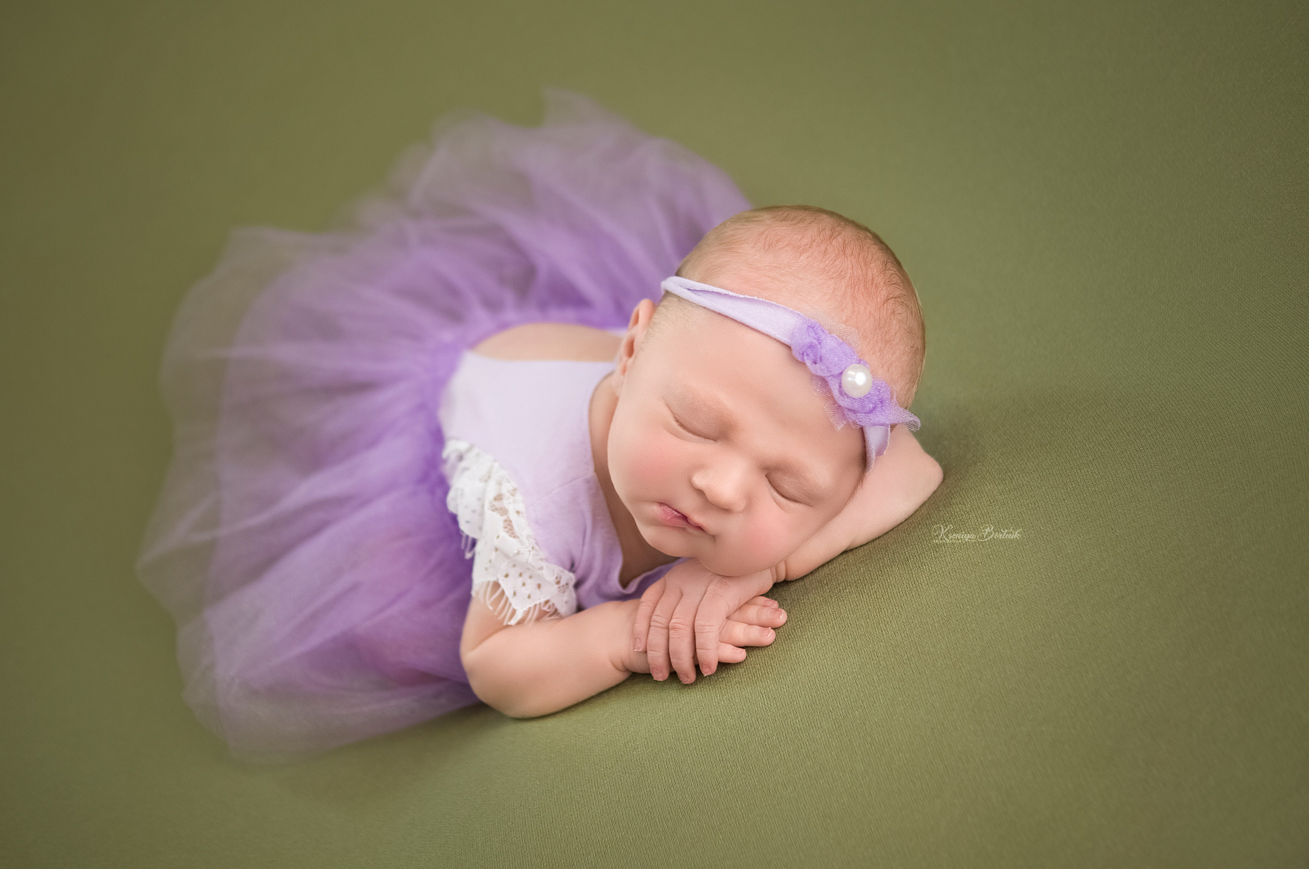 Съемка новорожденных. Профессиональный фотограф новорожденных Ксения Бортник