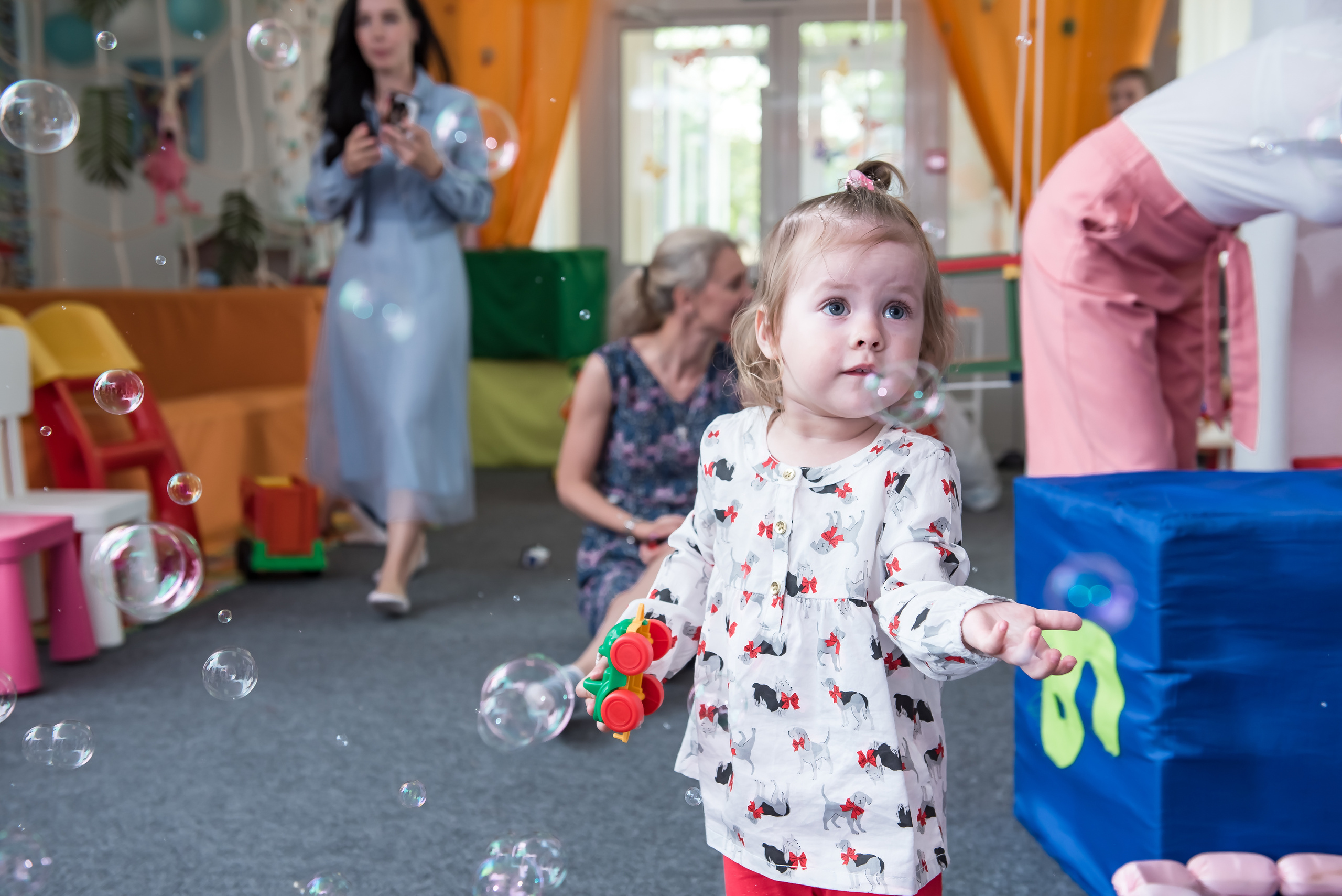 Детский день рождения. ИК «Главные люди» Аж 12 именинников. Ольга Ли свадебный семейный фотограф Иркутск