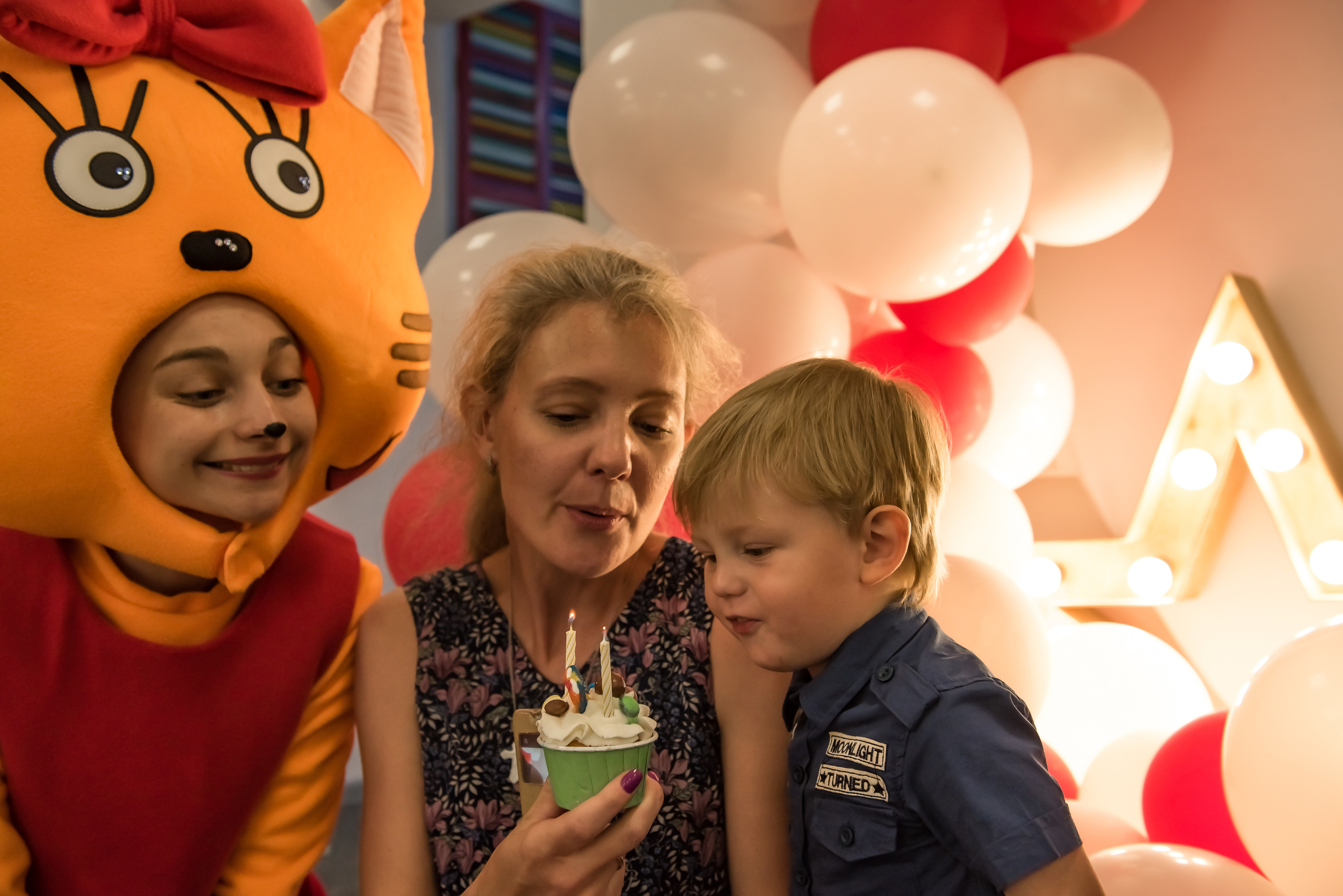 Детский день рождения. ИК «Главные люди» Аж 12 именинников. Ольга Ли свадебный семейный фотограф Иркутск