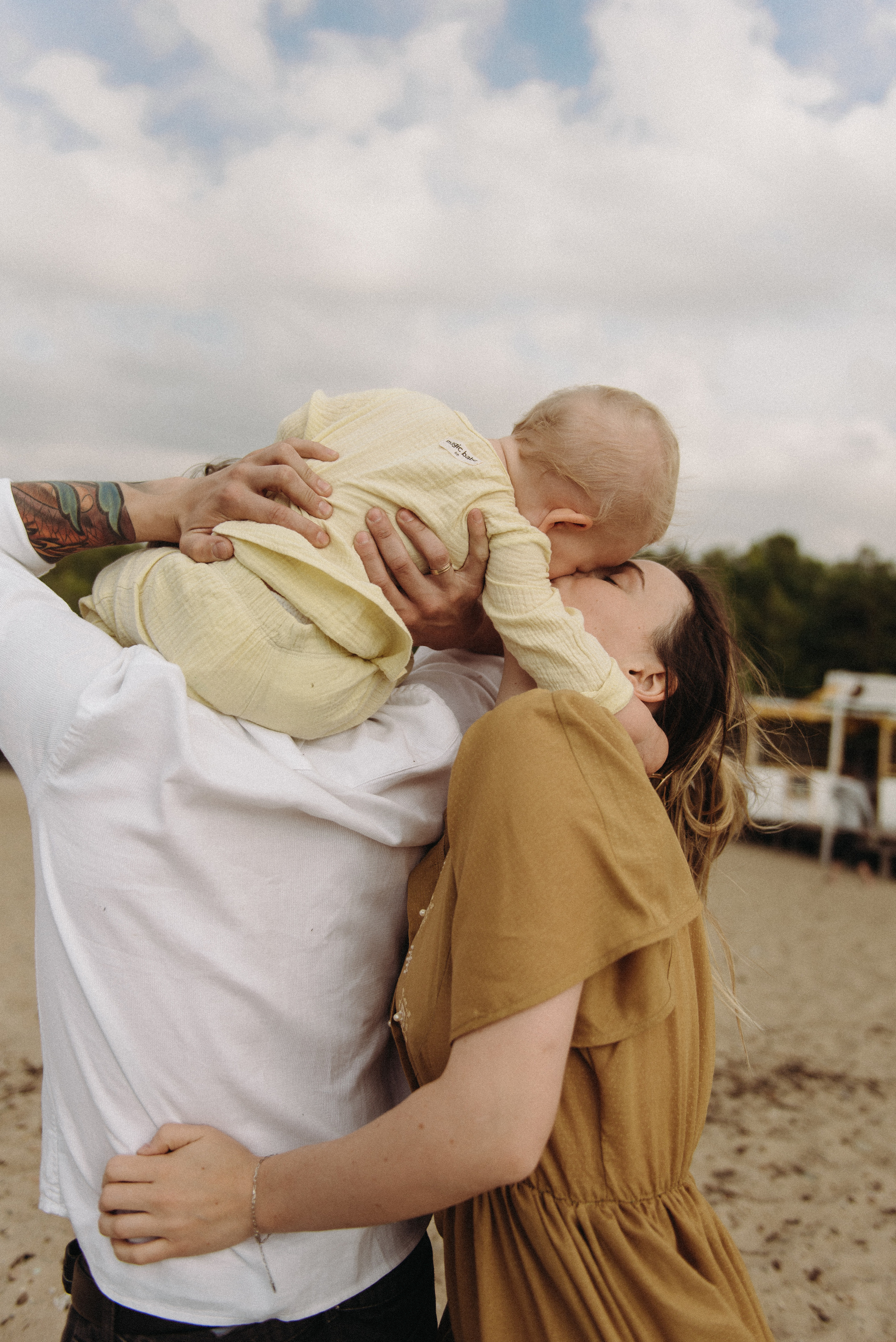 На берегу моря