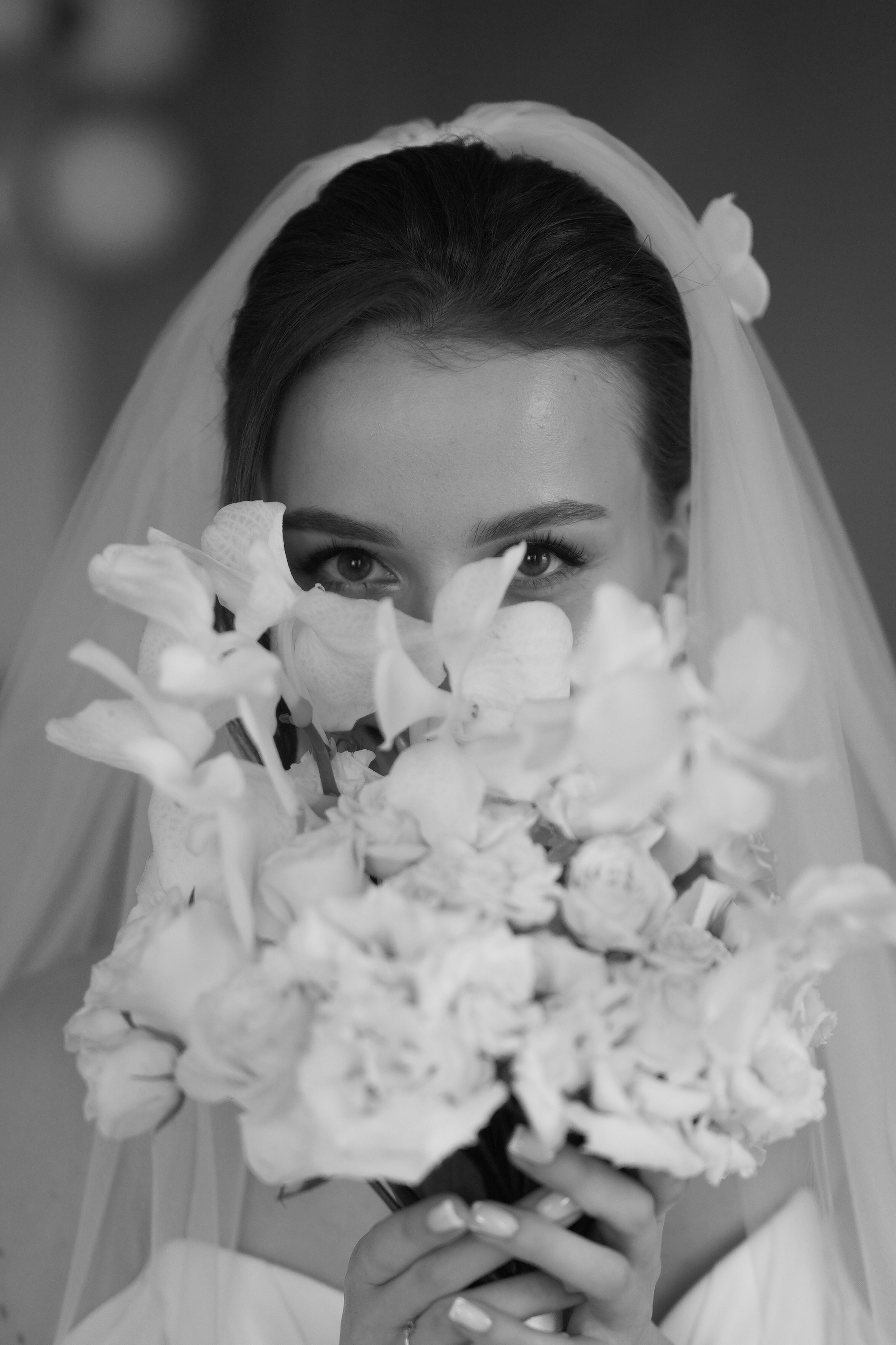 Акцент на букет. Свадебный фотограф Марина Попова