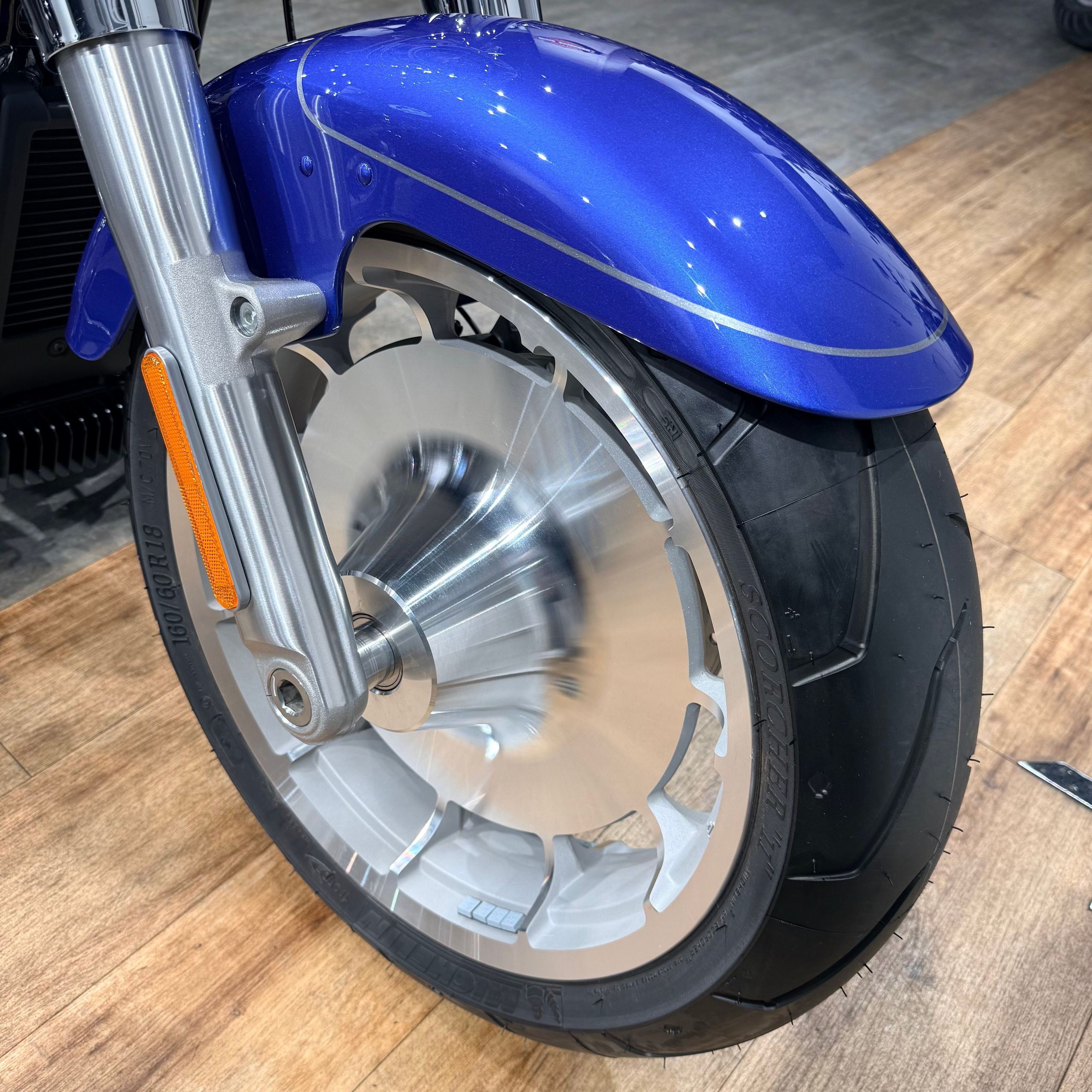 NEW 2026 Fat Boy 117 Вluе Вurst. Hello Davidson, Москва. Только хорошие мотоциклы…
