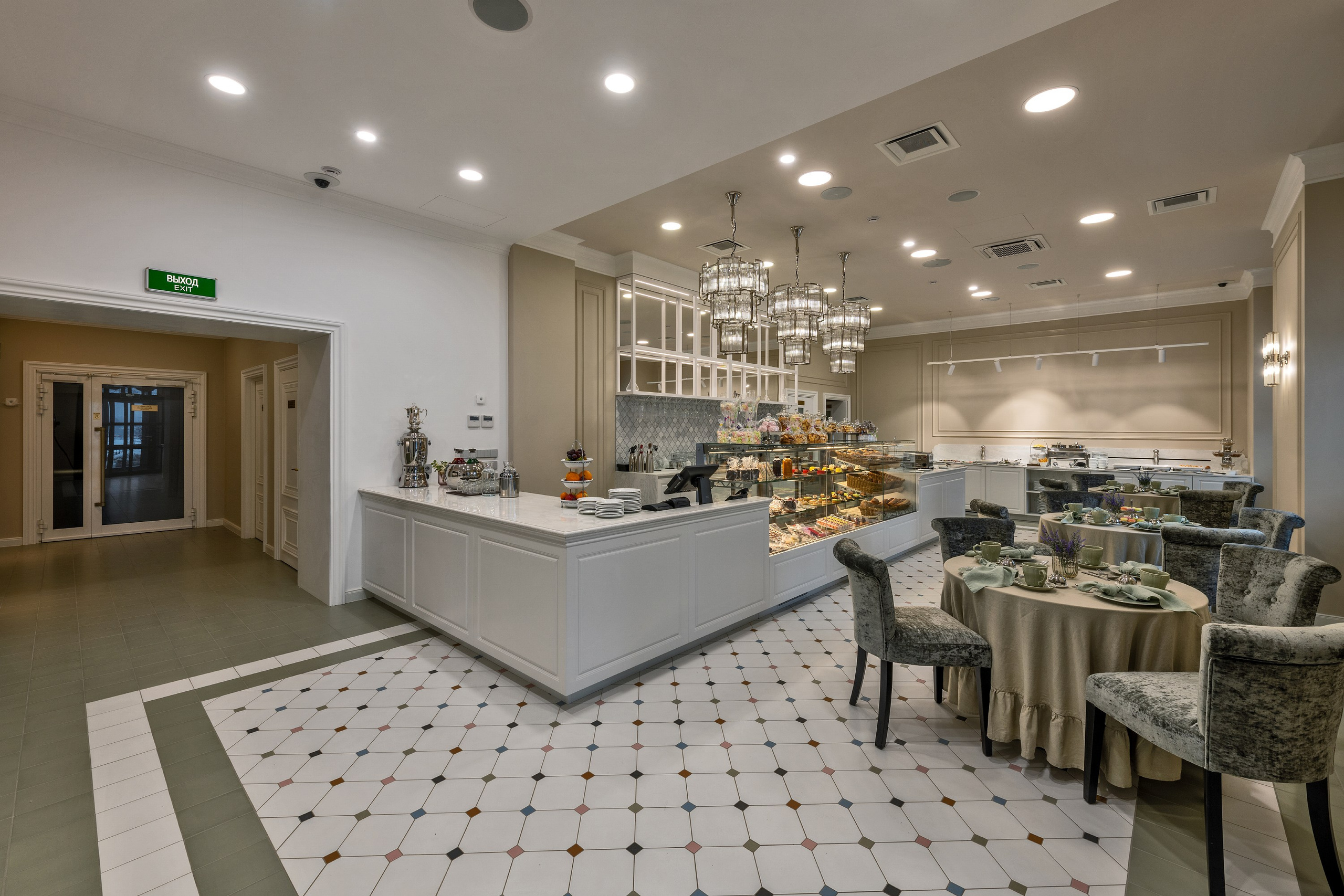 Отель «Ласточка» 5*. Фотосъёмка интерьеров и архитектуры гостиниц, промышленная съёмка