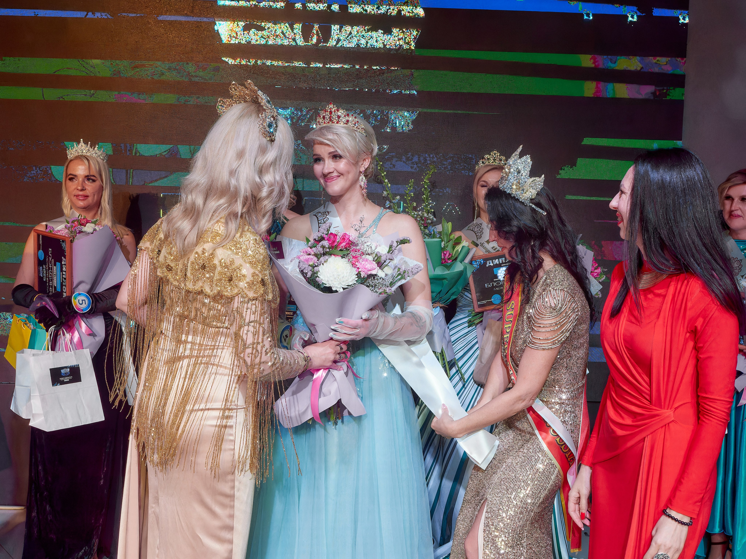 Блондинка Междуреченска. Семейный и детский фотограф в Междуреченск Олег Бамбульский