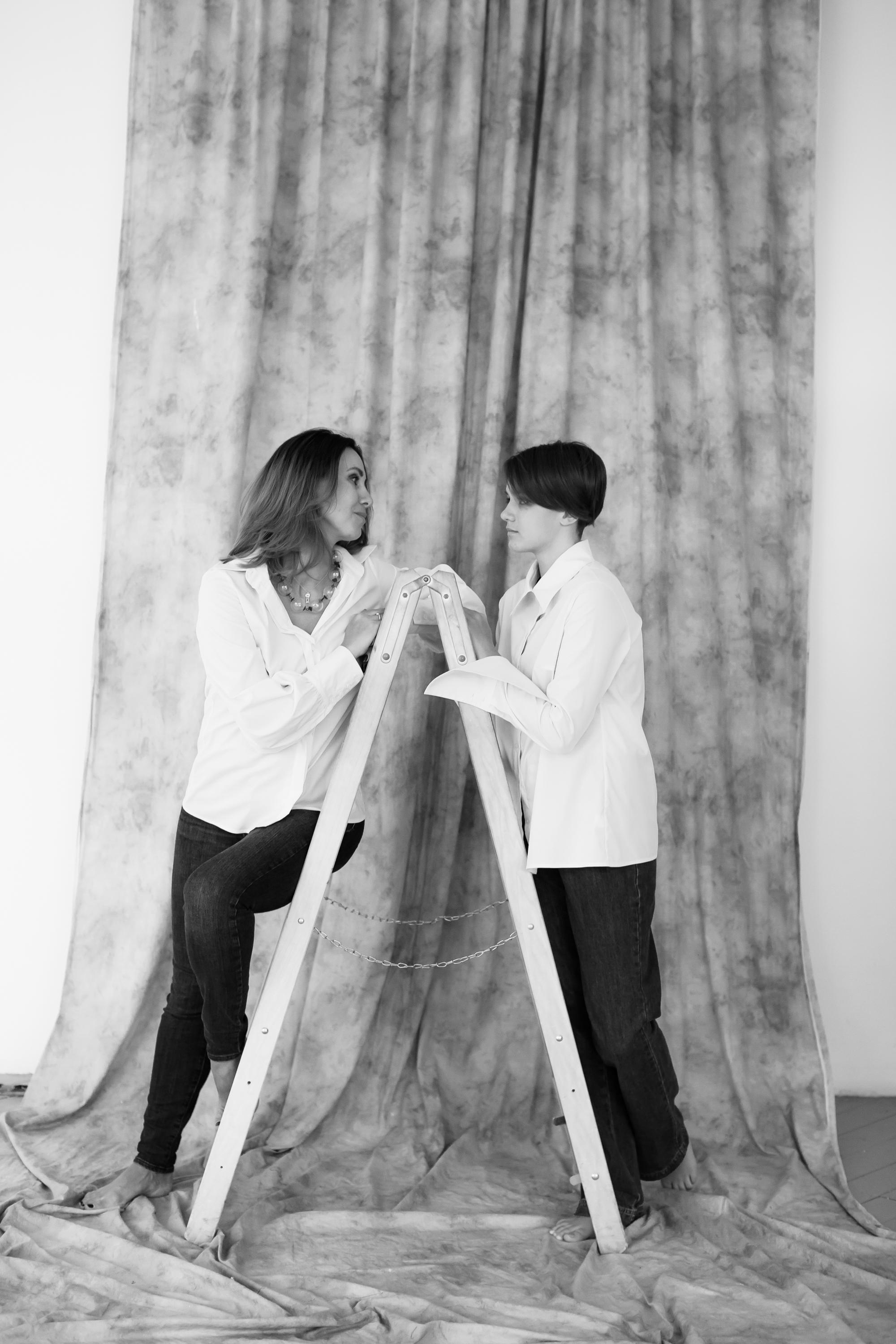 Маша и Злата. Портретный творческий фотограф в Москве Надя Дудник