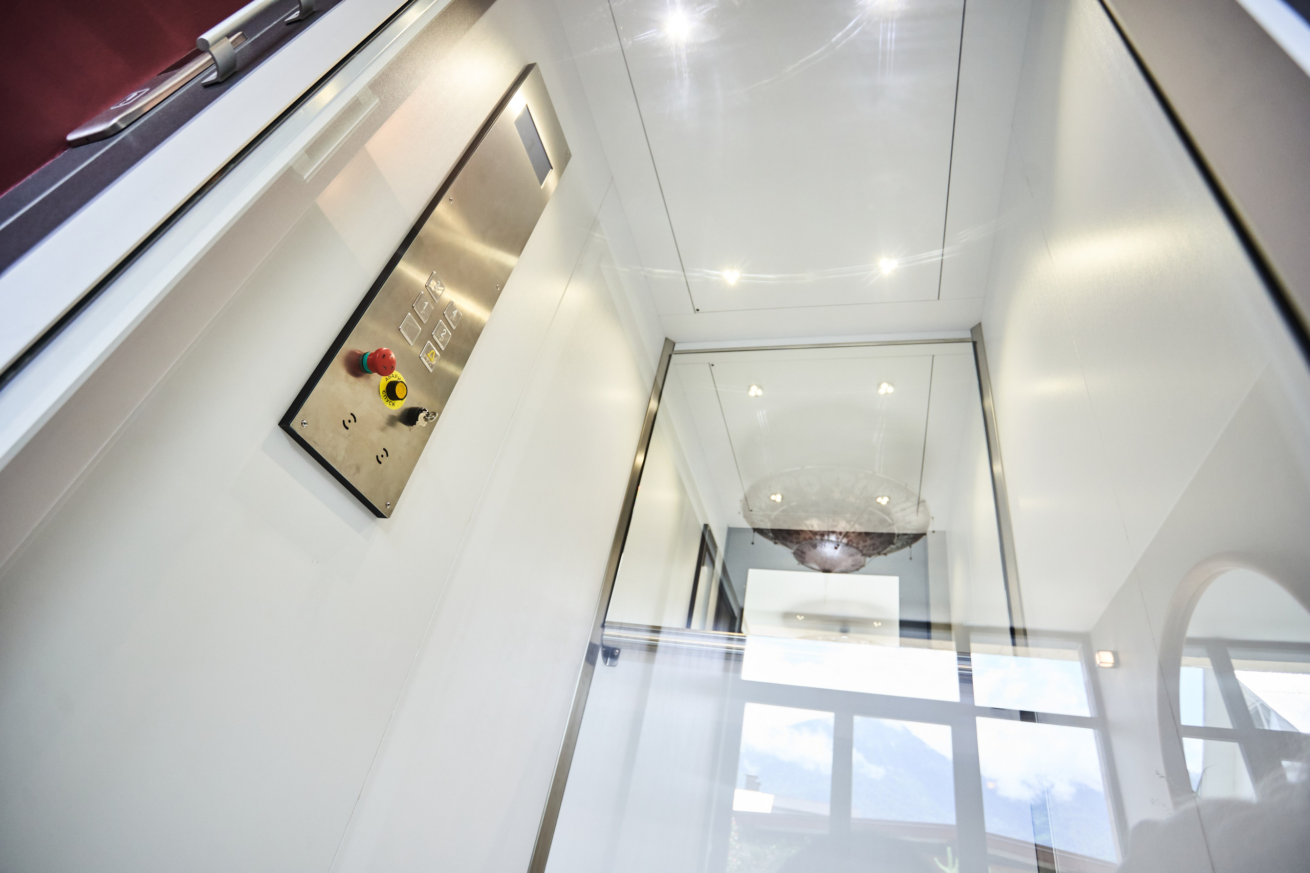 Интерьерная съемка лифта. Фотограф в Сочи Катя Гончарова