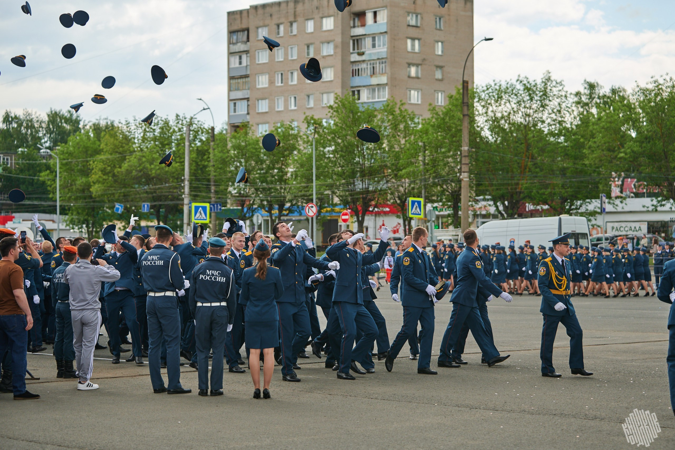 Фотопроект «The Люди» фотограф Александр Кондаков. Фотограф для маркетплейсов в Иваново | Съемки одежды и белья