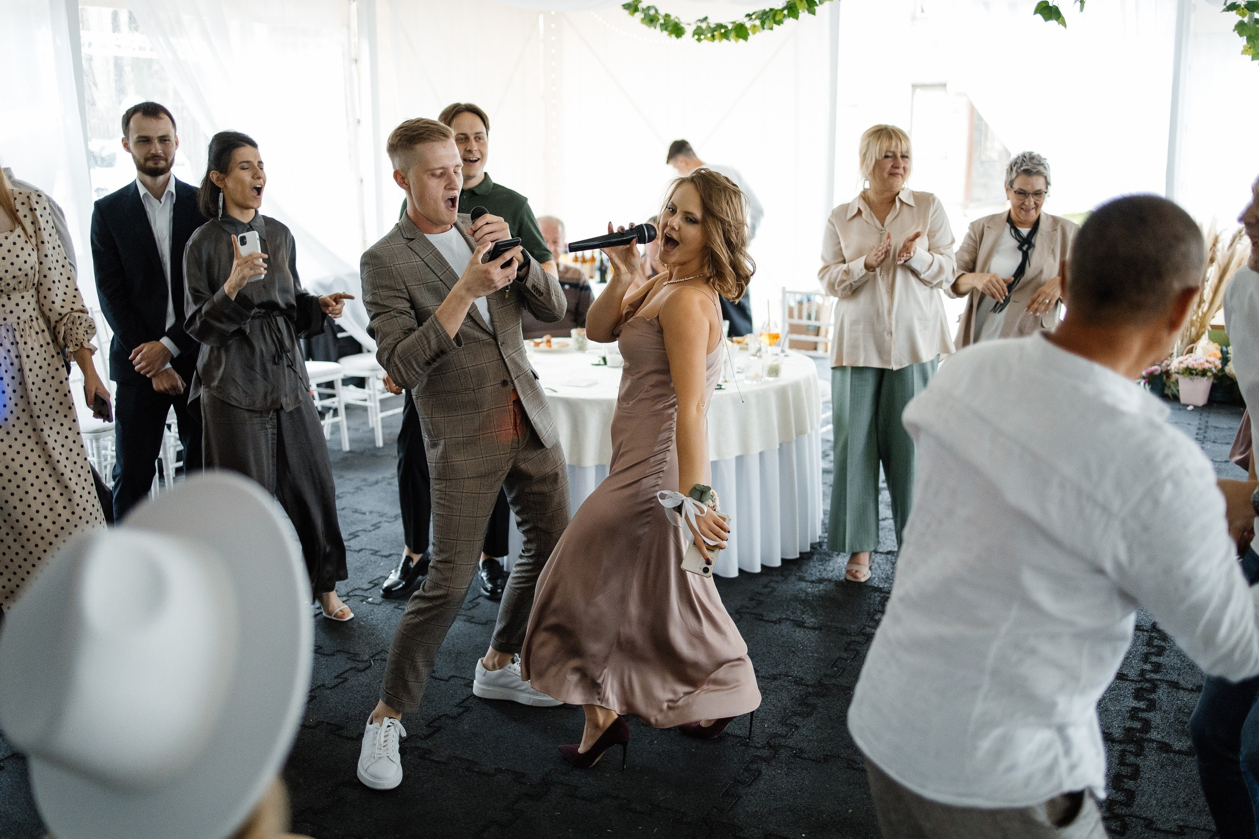 Свадебная вечеринка. Свадебный  фотограф Новосибирск