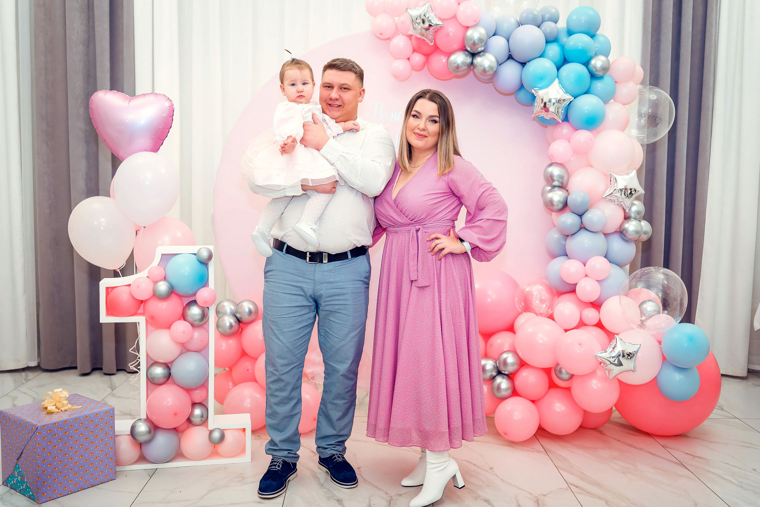 Годик Алисе. Семейный и детский фотограф в Ростове-на-Дону Екатерина Шевченко