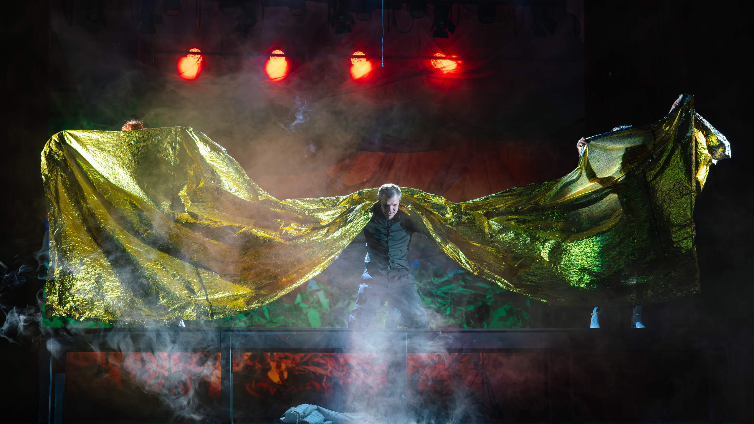 Театр Юного Зрителя «Маленькие трагедии». Фотограф Марк Файзулин