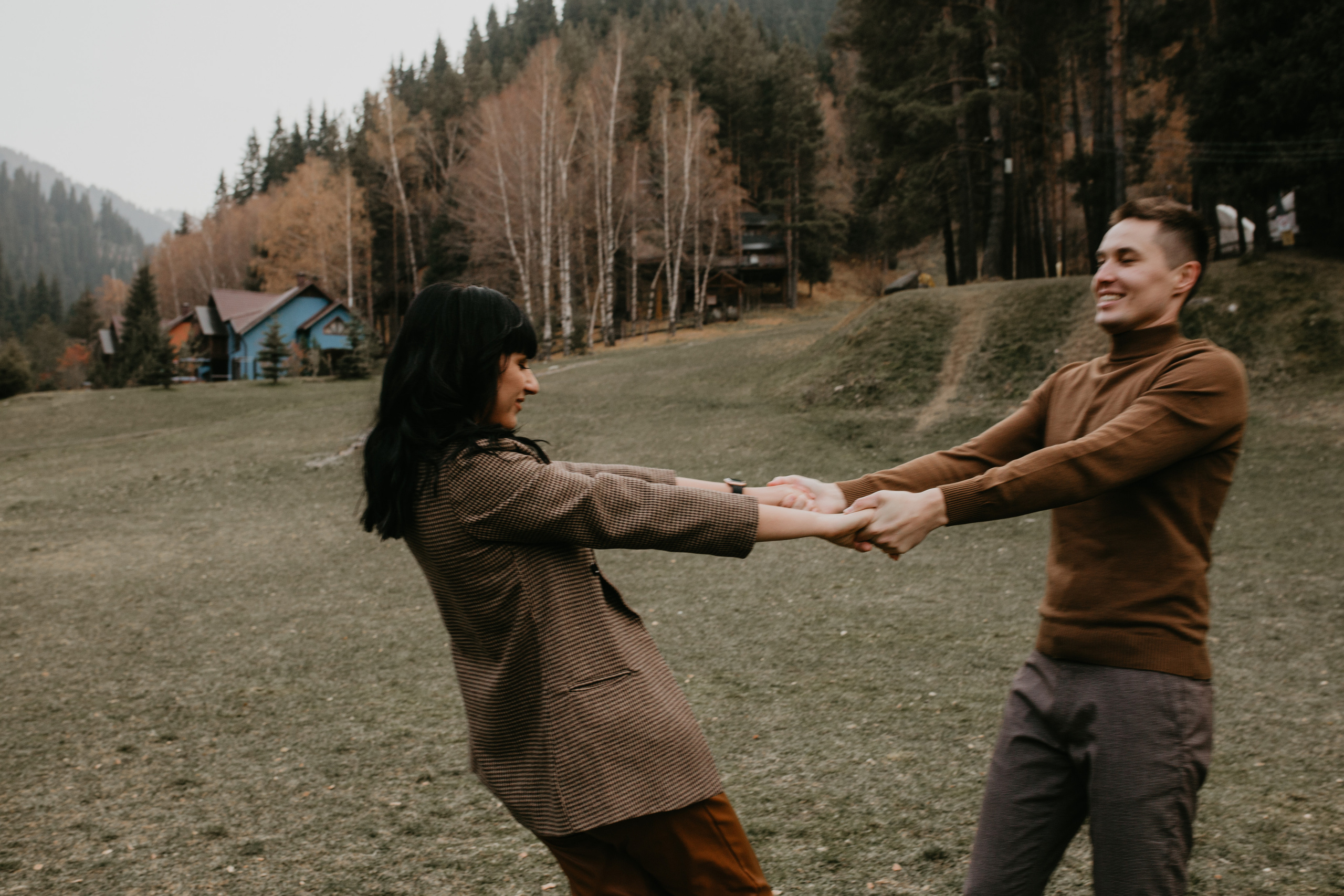 Love Story. Свадебный и семейный фотограф в Алматы Laura Dosmann