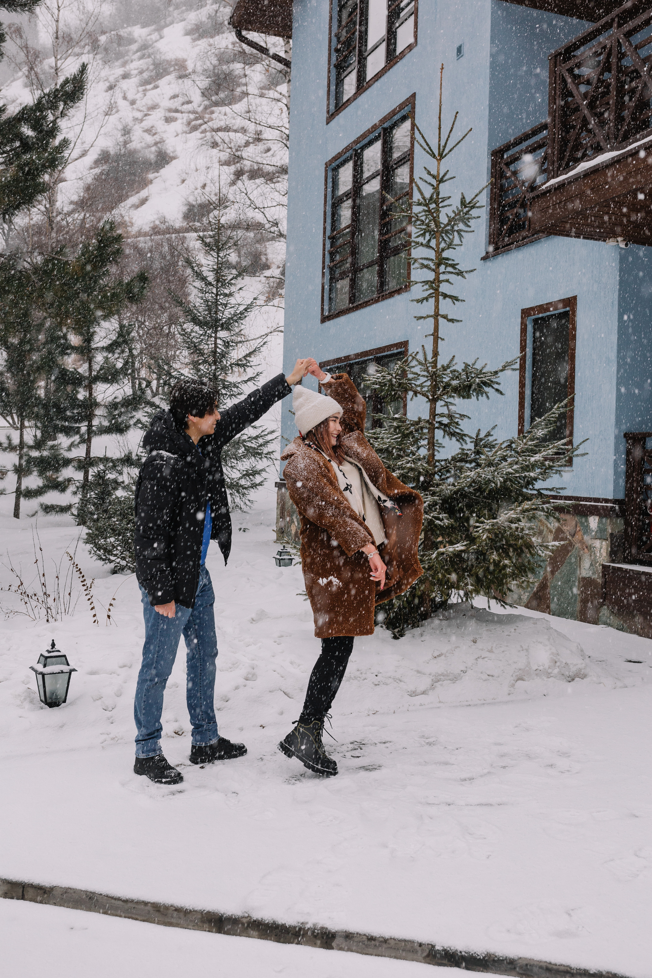Love Story. Свадебный и семейный фотограф в Алматы Laura Dosmann