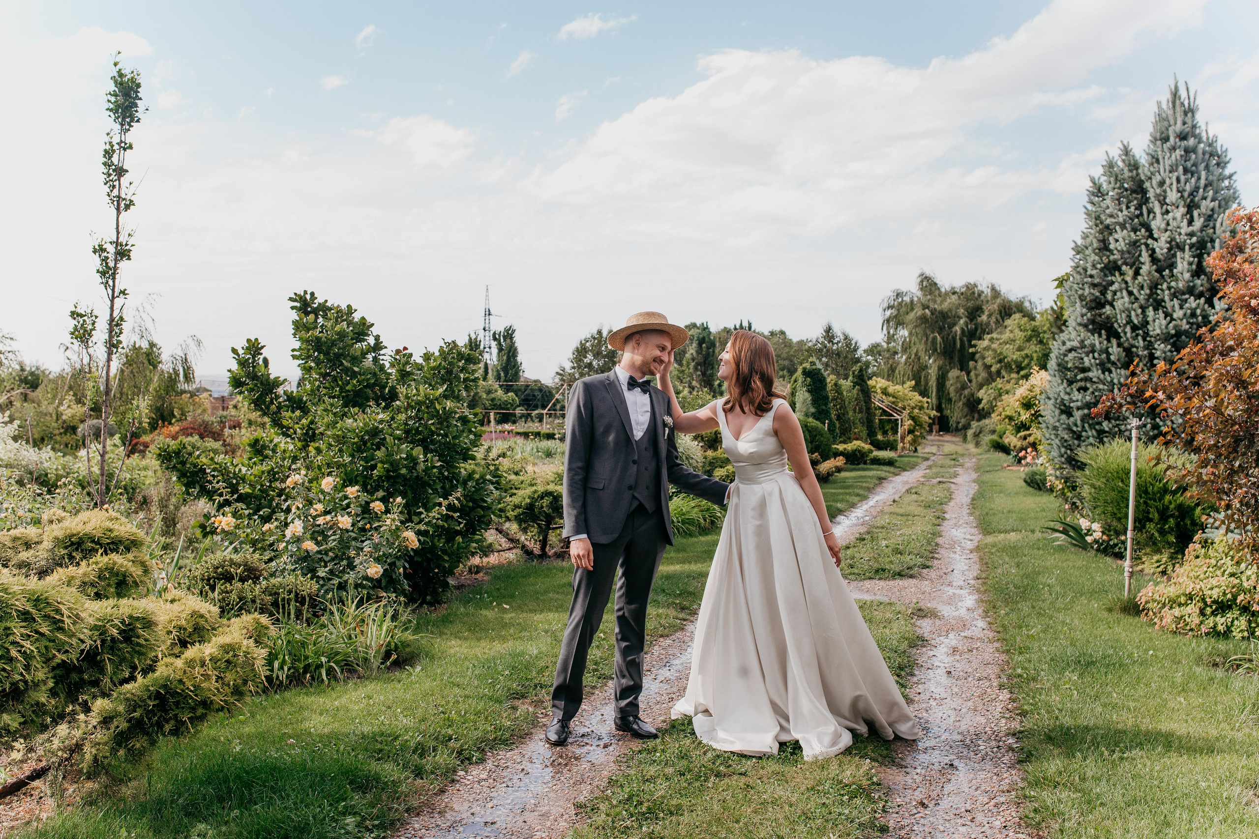 Погода была ужасная, Невеста была прекрасная)))). Свадебный и семейный фотограф в Алматы Laura Dosmann