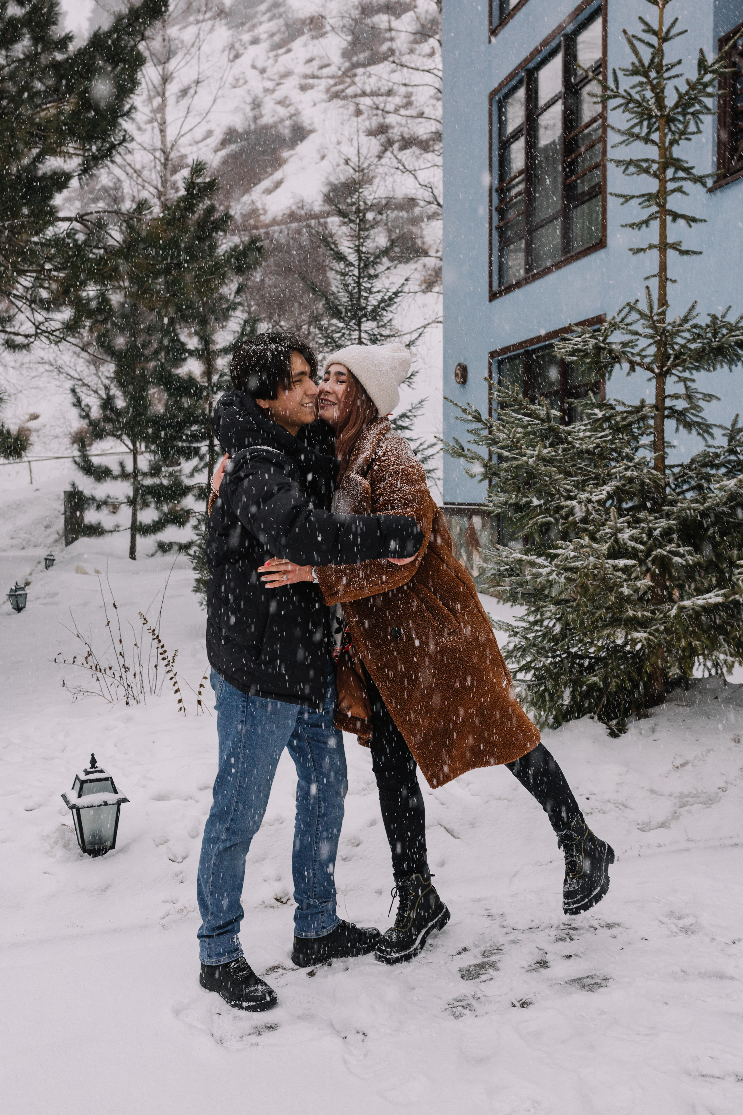 Love Story. Свадебный и семейный фотограф в Алматы Laura Dosmann