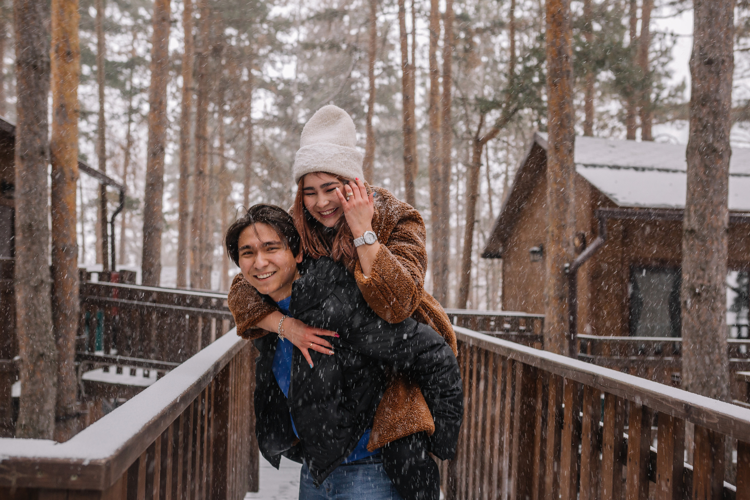 Love Story. Свадебный и семейный фотограф в Алматы Laura Dosmann