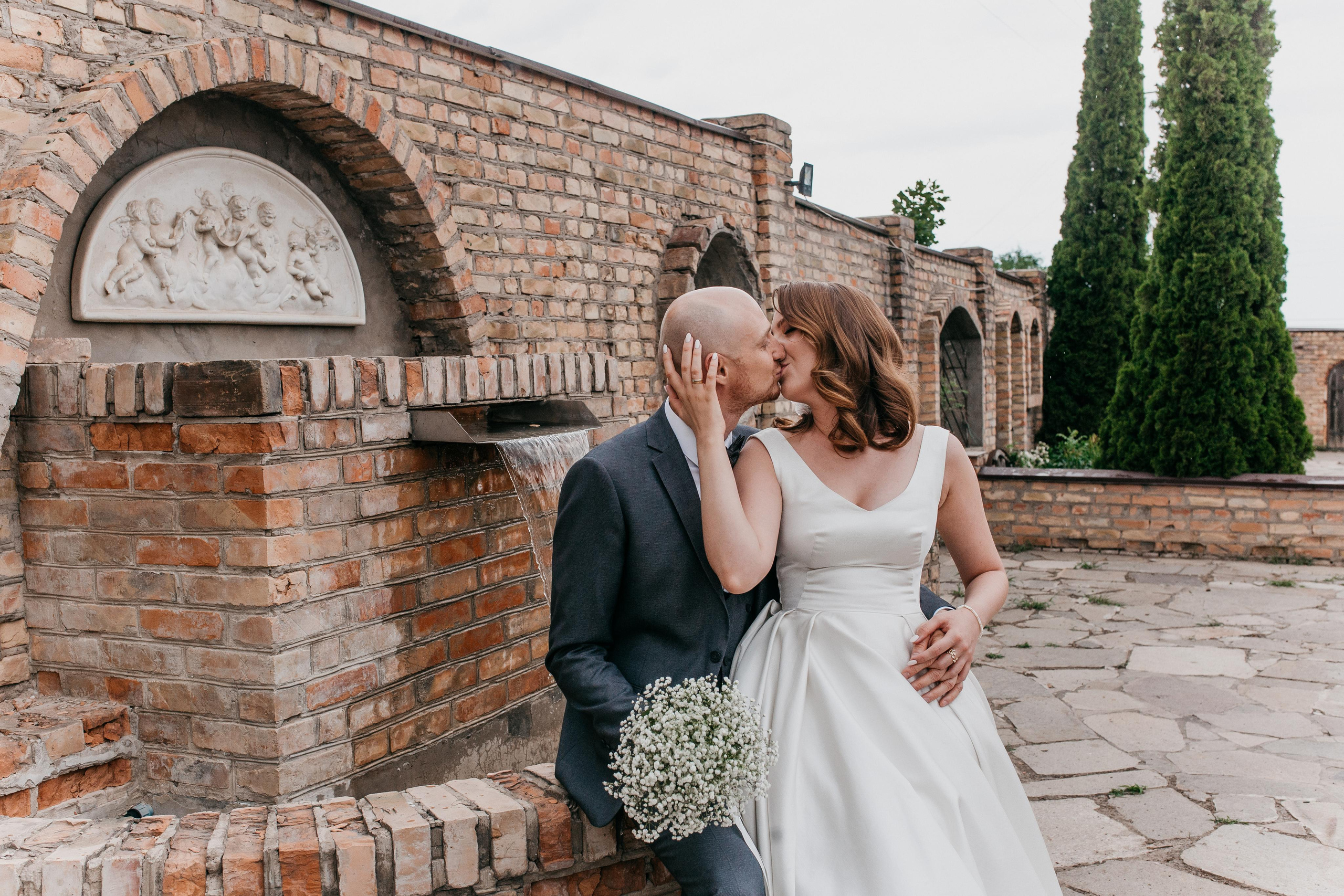 Погода была ужасная, Невеста была прекрасная)))). Свадебный и семейный фотограф в Алматы Laura Dosmann