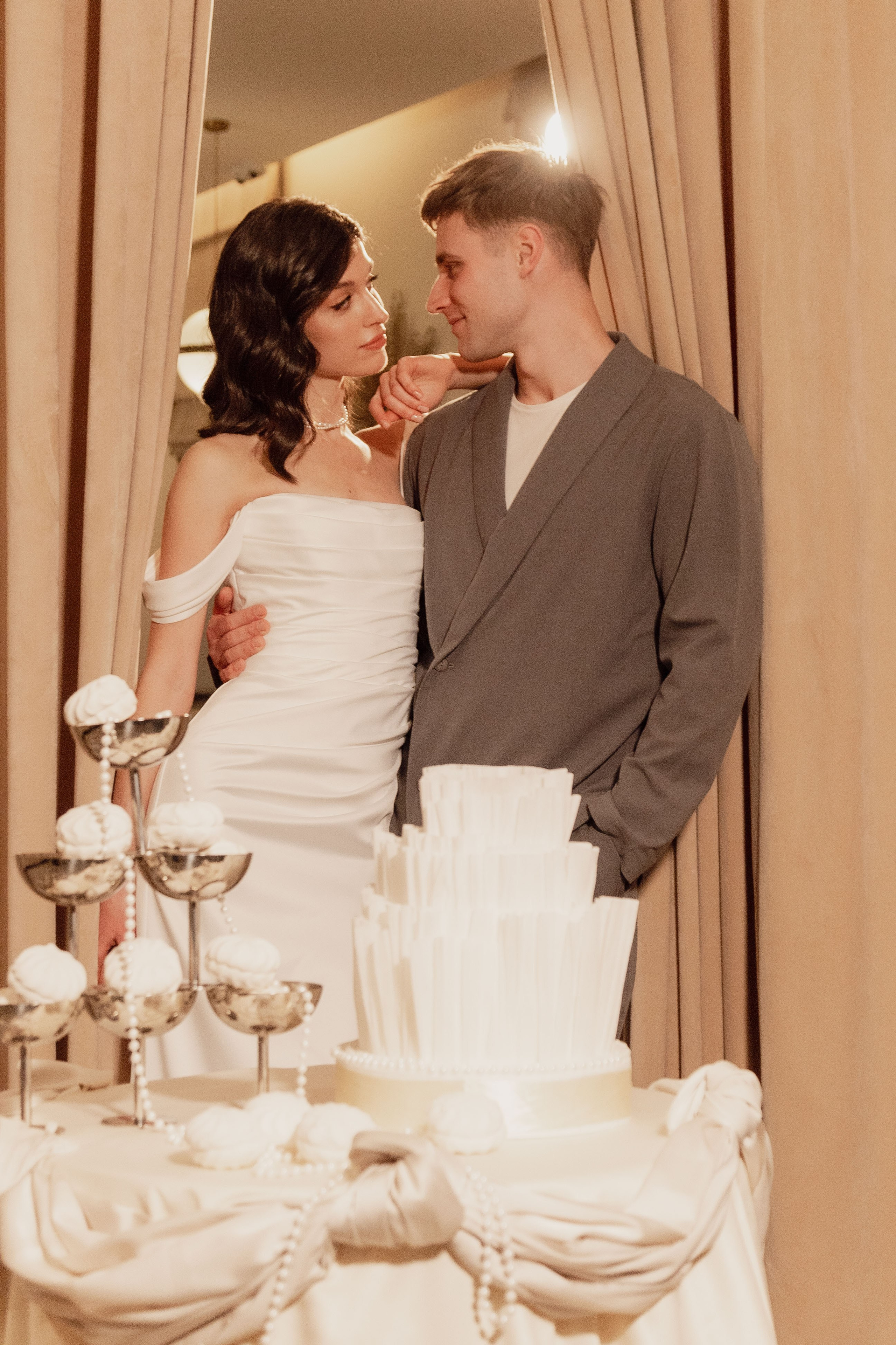 Свадебная съемка в Отеле River Palace. Фотограф Елена: естественные кадры с душой | Портреты, пары, свадьбы в Петербурге