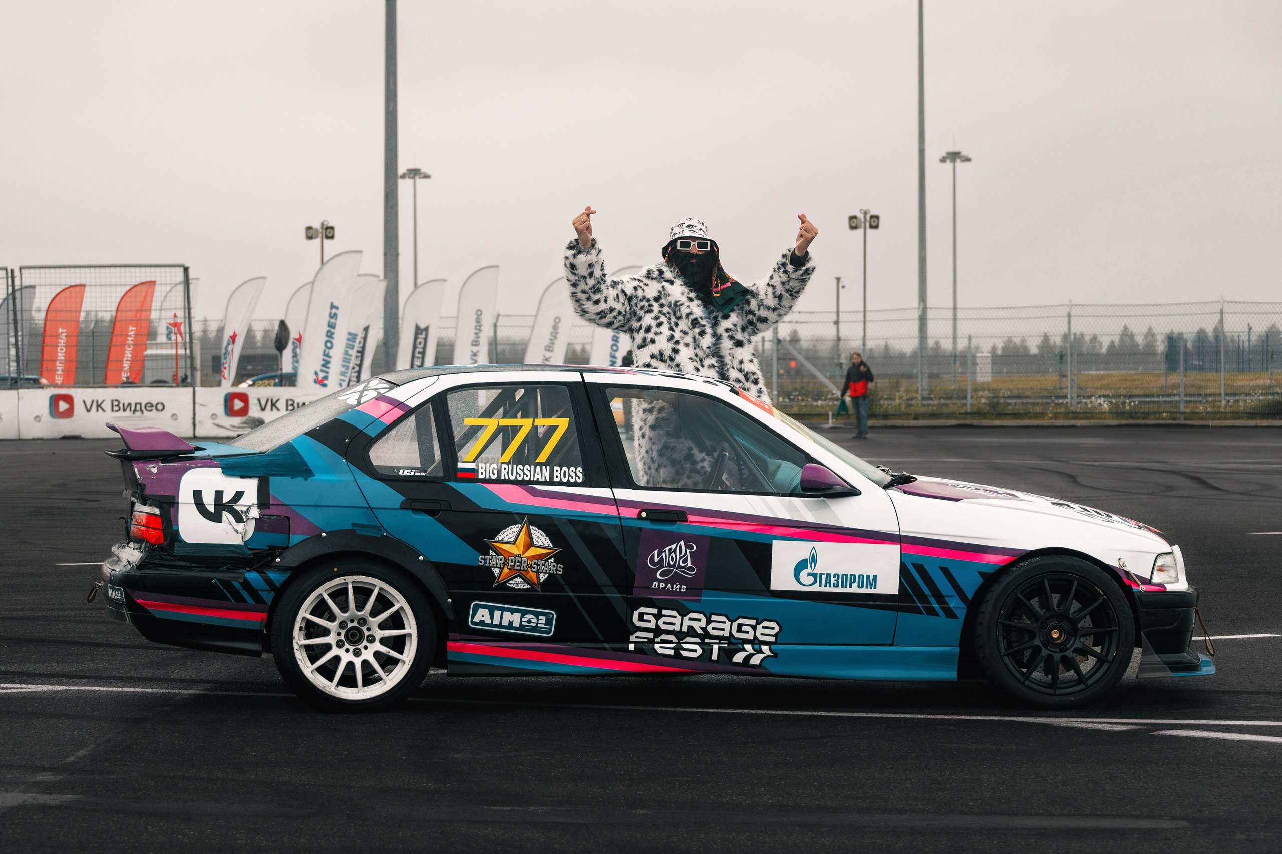 Портфолио фотографа в Санкт-Петербурге | Портреты, концерты, реклама, автоспорт, событийная и предметная съемка