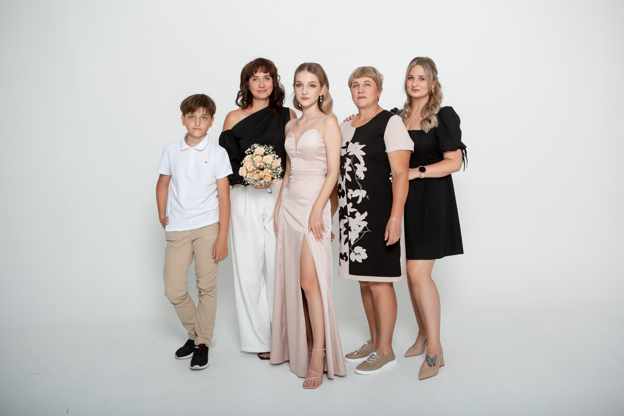 Выпускной девушки. Фотографии её и членов семьи. Свадебный и портретный Фотограф в Липецке Дмитрий Котюков