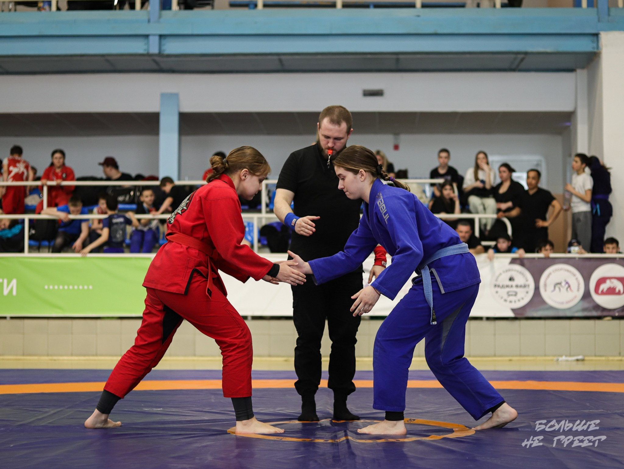 ПЕРВЕНСТВО УРФО ПО СПОРТИВНОЙ БОРЬБЕ ГРЭППЛИНГ И ГРЭППЛИНГ-ГИ. Больше не греет