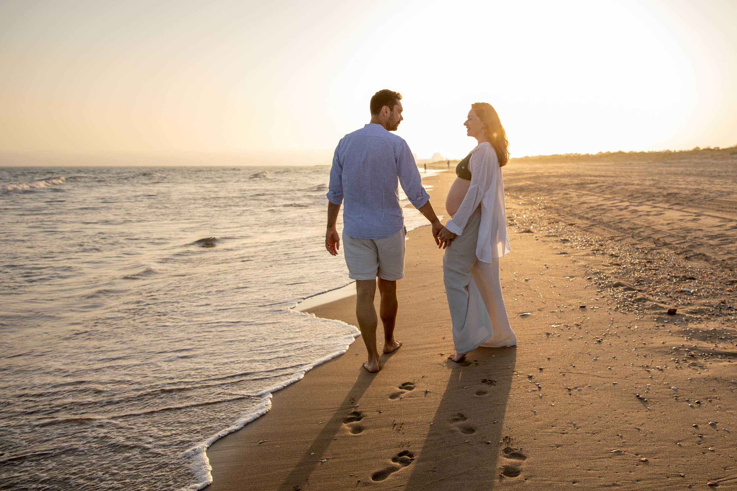 An Ocean of Love and Anticipation. Professional Photographer in Portugal. Oksana Lomnova