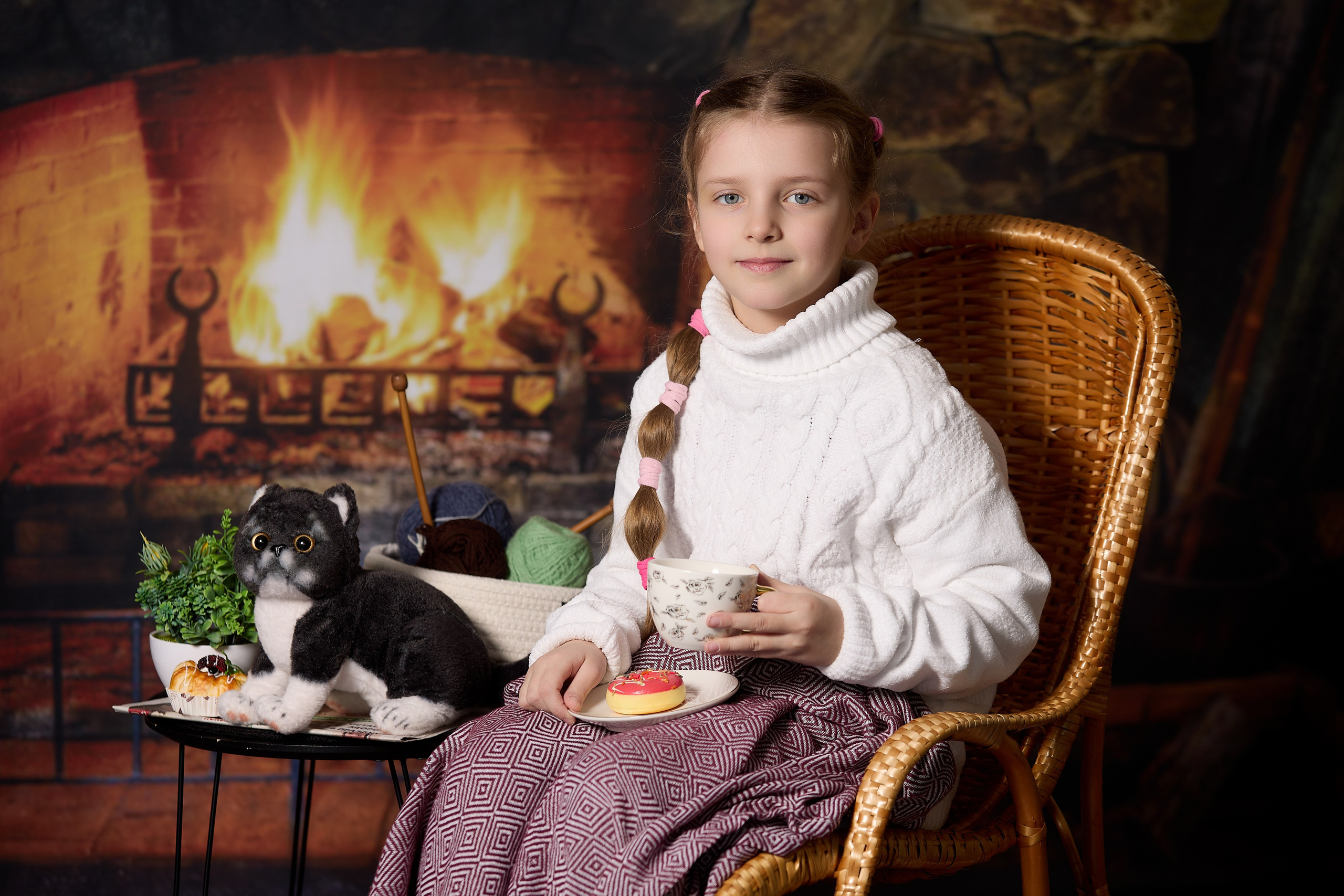 У камина. Детская выездная фотостудия