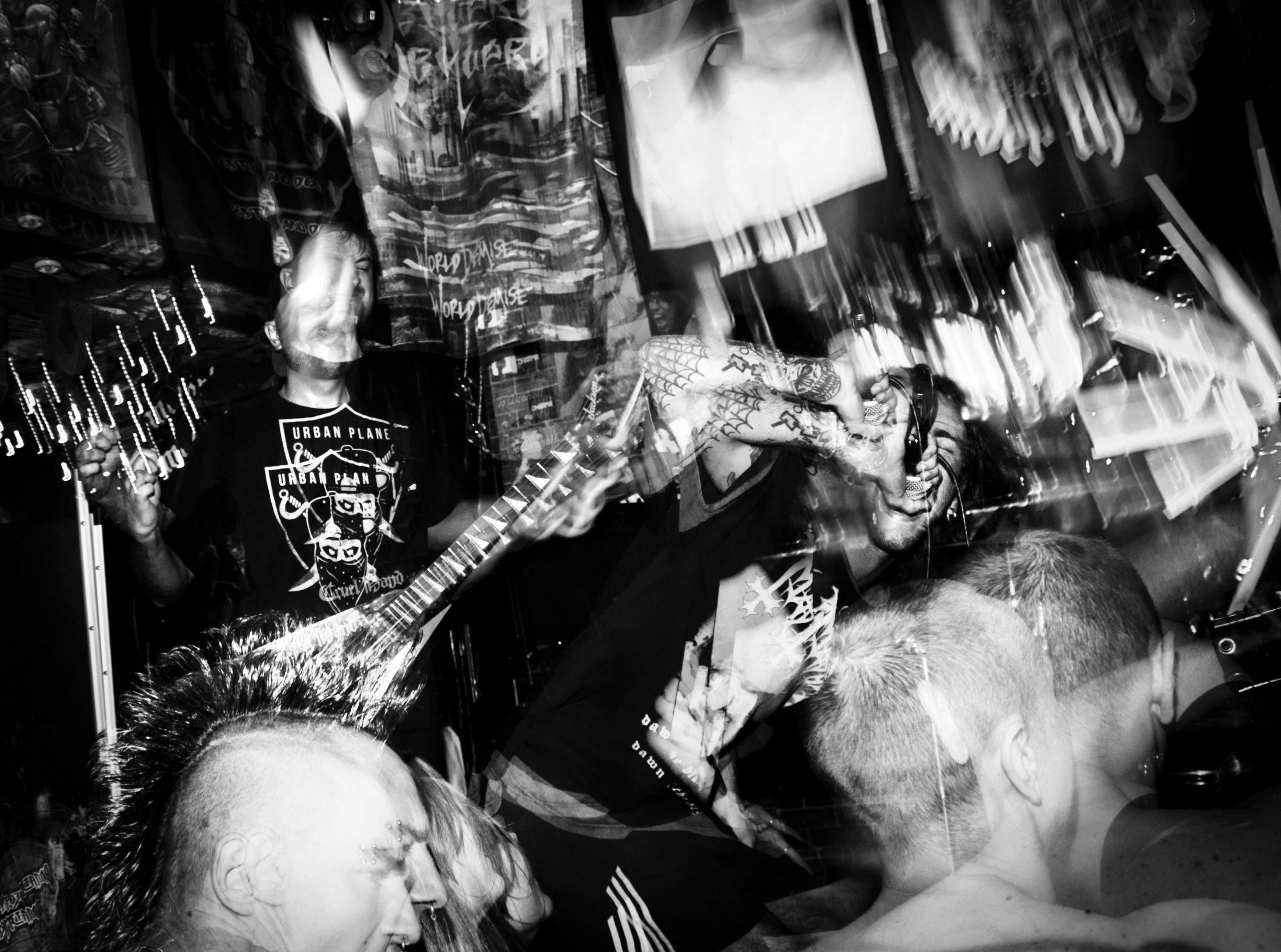 ОЗЕМ (Севастополь) концерт Искра 2023. Репортажный фотограф в Симферополе Зареев Иван