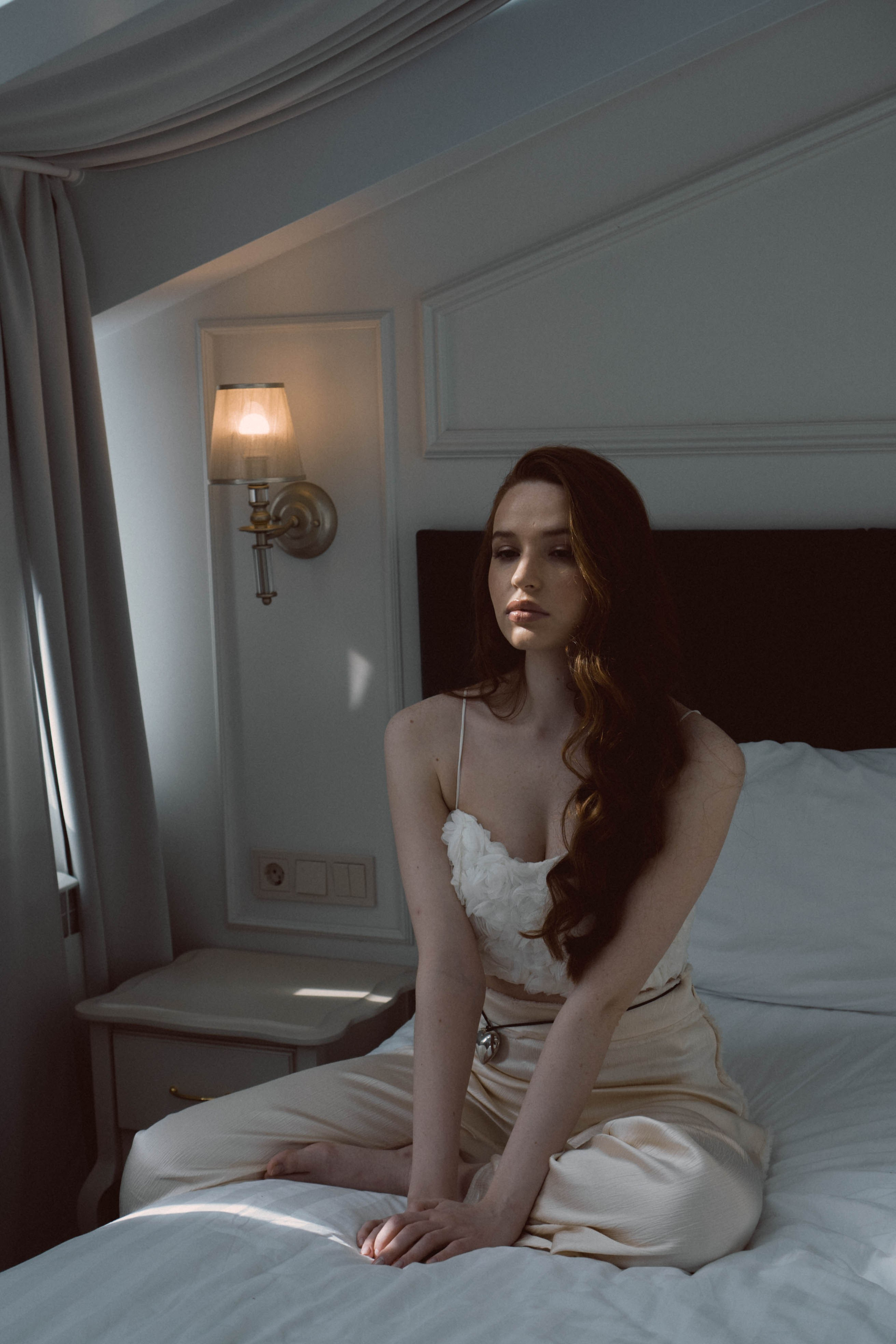 СВАДЕБНАЯ СЬЕМКА В ОТЕЛЕ. СБОРЫ ЖЕНИХА И НЕВЕСТЫ И ТАКЖЕ ТОР И ПОДГОТОВКА К ПРОГУЛКЕ. Профессиональный фотограф, Санкт-Петербург — Виктория Богомолова