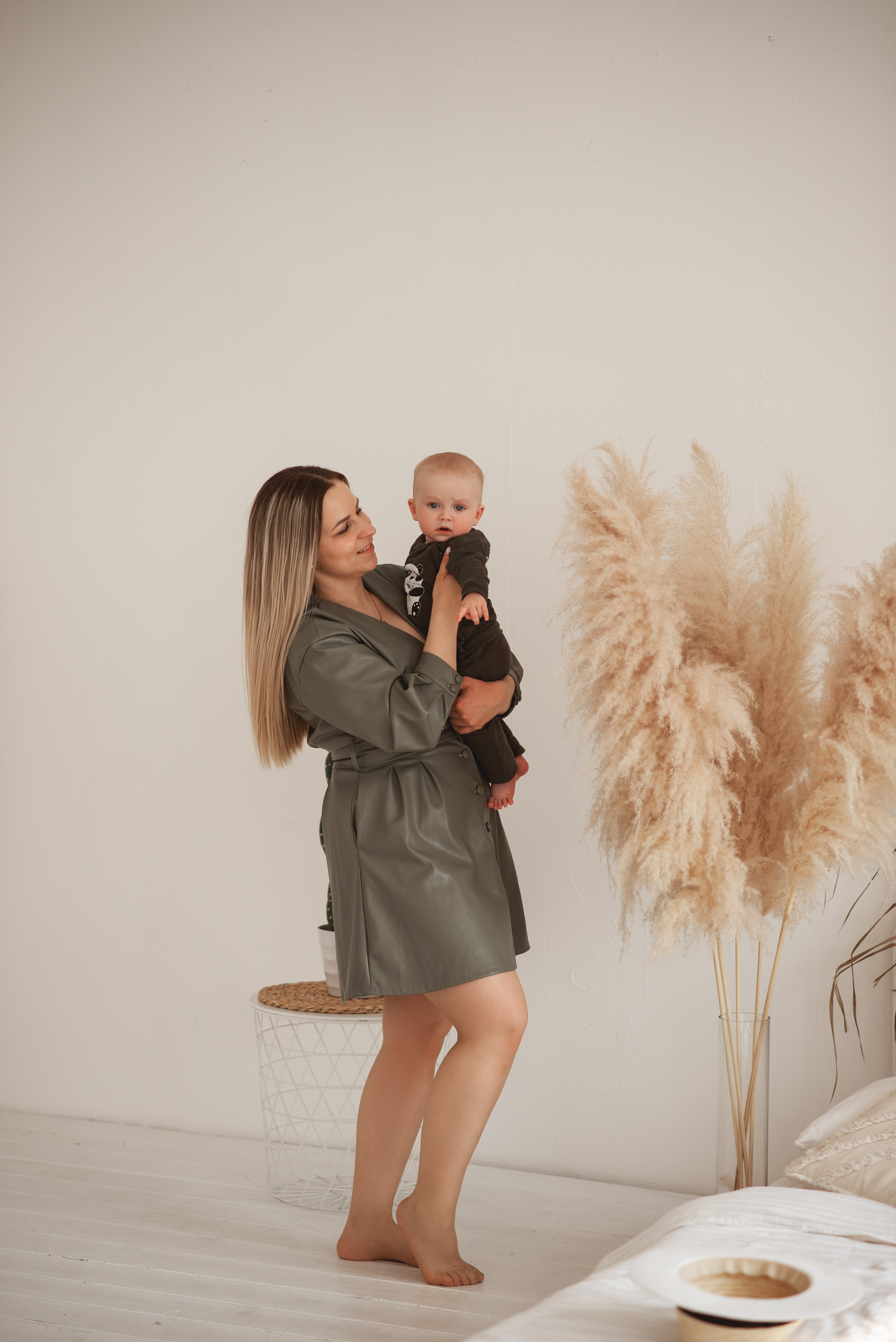 Семейная фотосессия Полина Игорь Богдан. Семейный фотограф в Южно-Сахалинске Анастасия Лимарева