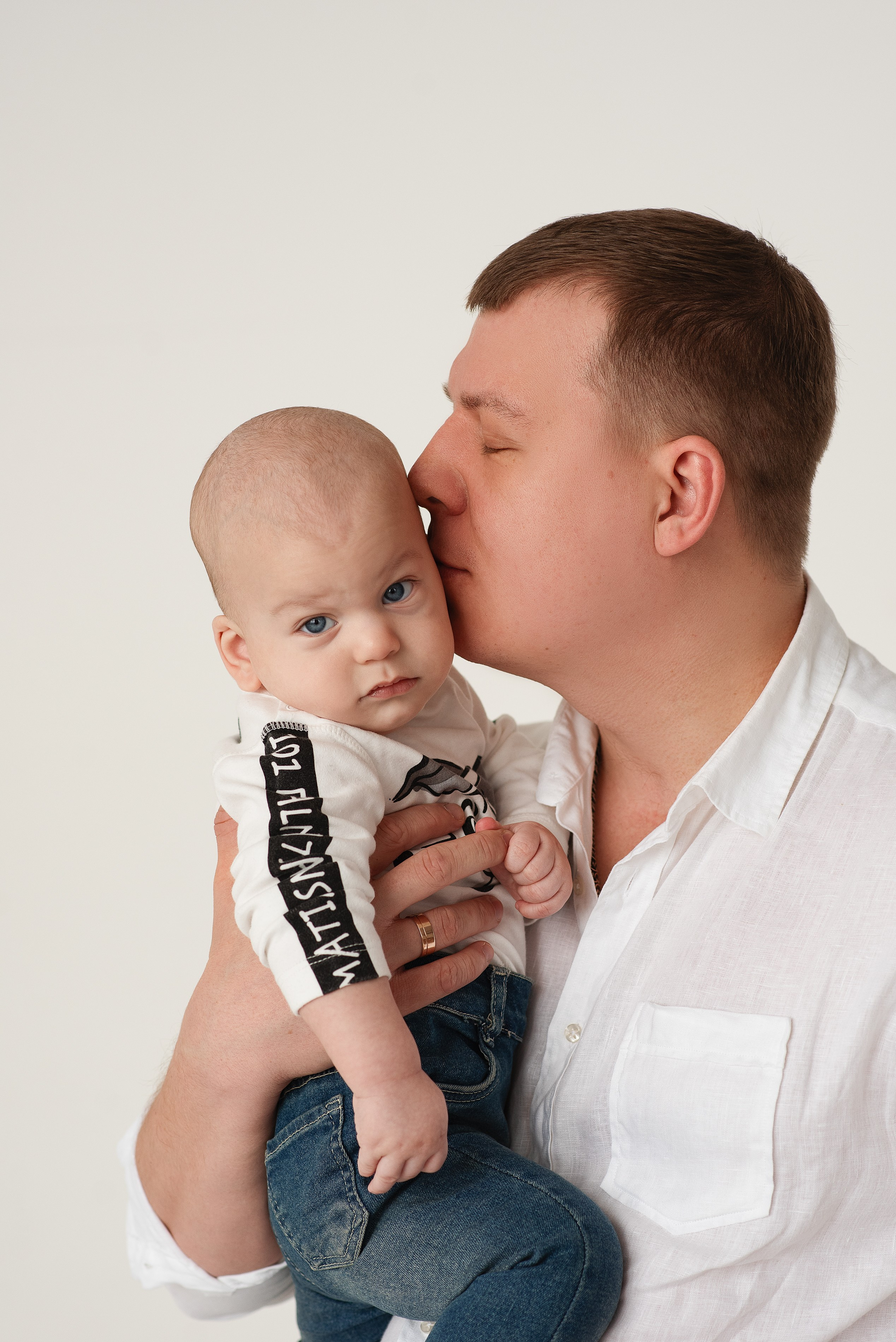 Семейная фотосессия Екатерина Игорь Рамиль. Семейный фотограф в Южно-Сахалинске Анастасия Лимарева