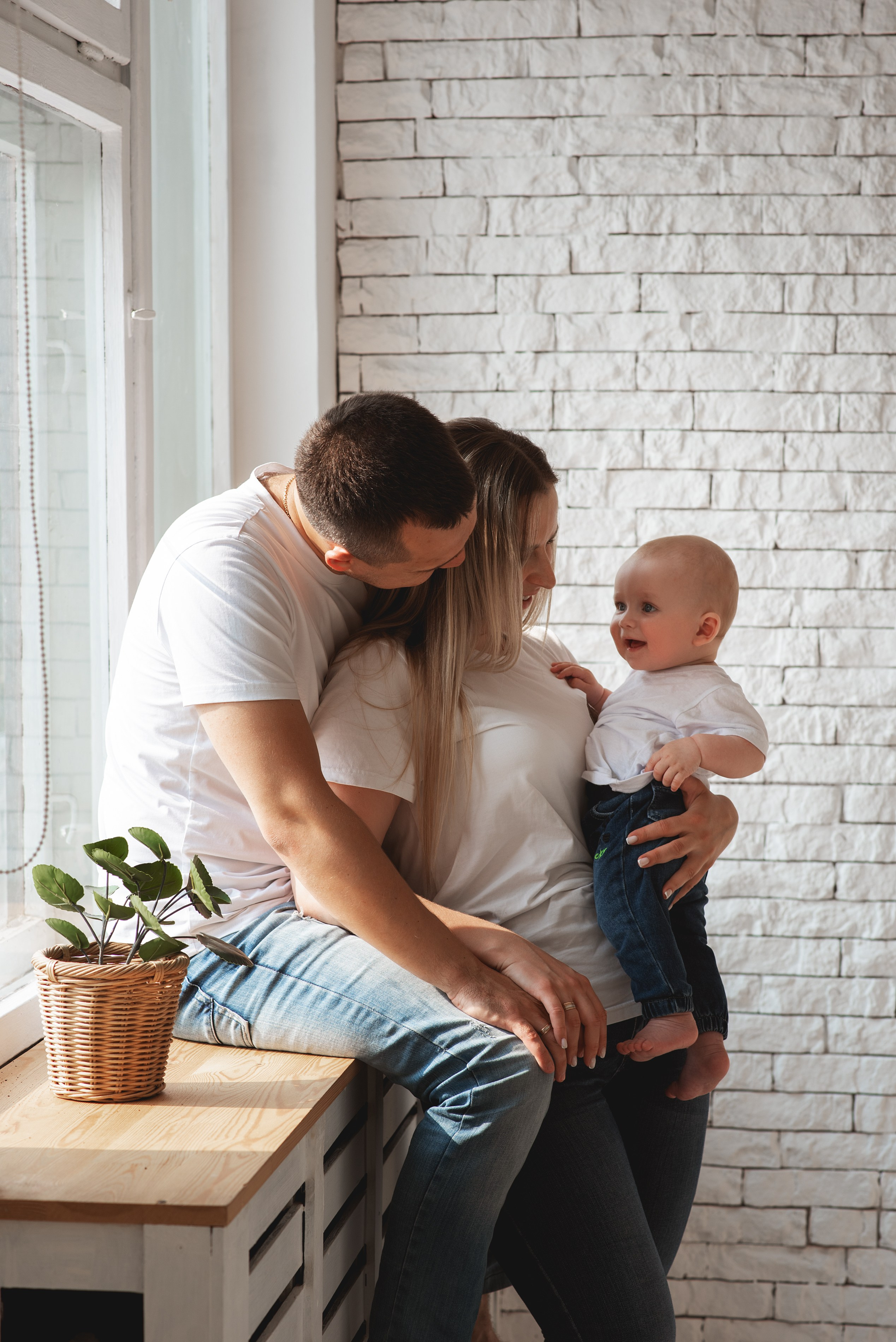 Семейная фотосессия Полина Игорь Богдан. Семейный фотограф в Южно-Сахалинске Анастасия Лимарева