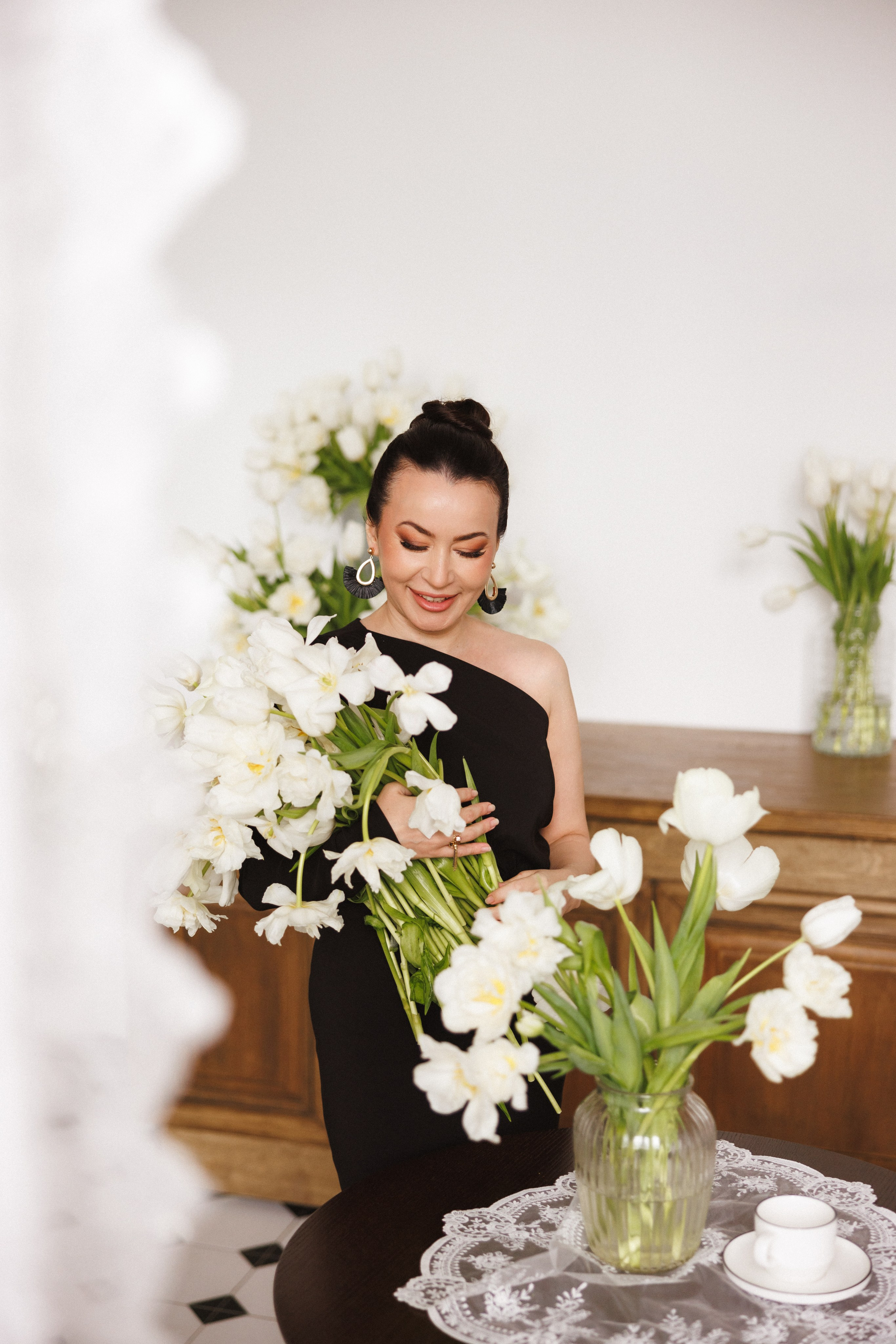 Фотосессия с живыми цветами в фотостудии «Lite», город Краснодар. Семейный и детский фотограф в Краснодаре Анна Трашкова