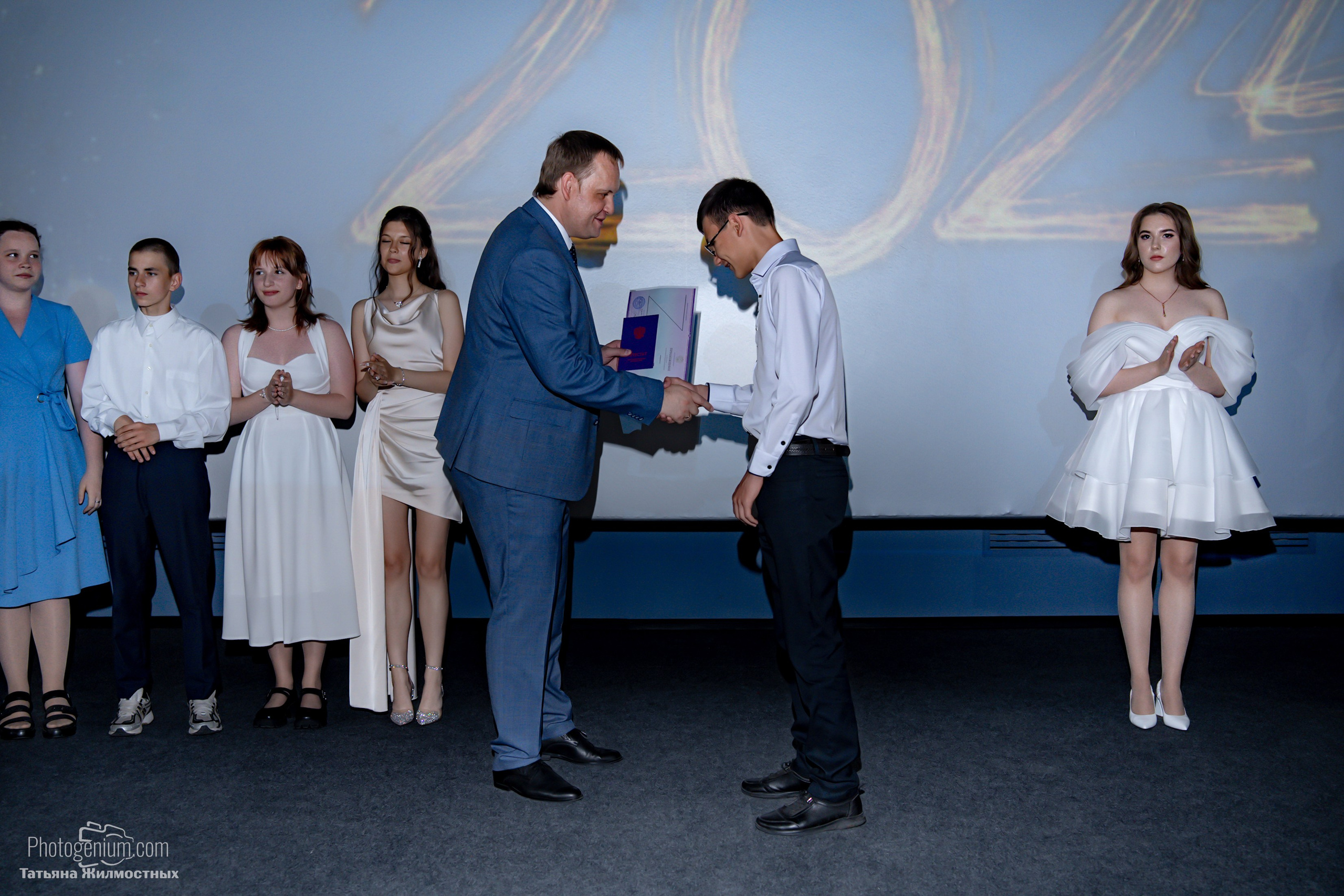 Выпускной 9"Д» класс школа № 35. Фотограф Нижний Новгород Татьяна Кейод