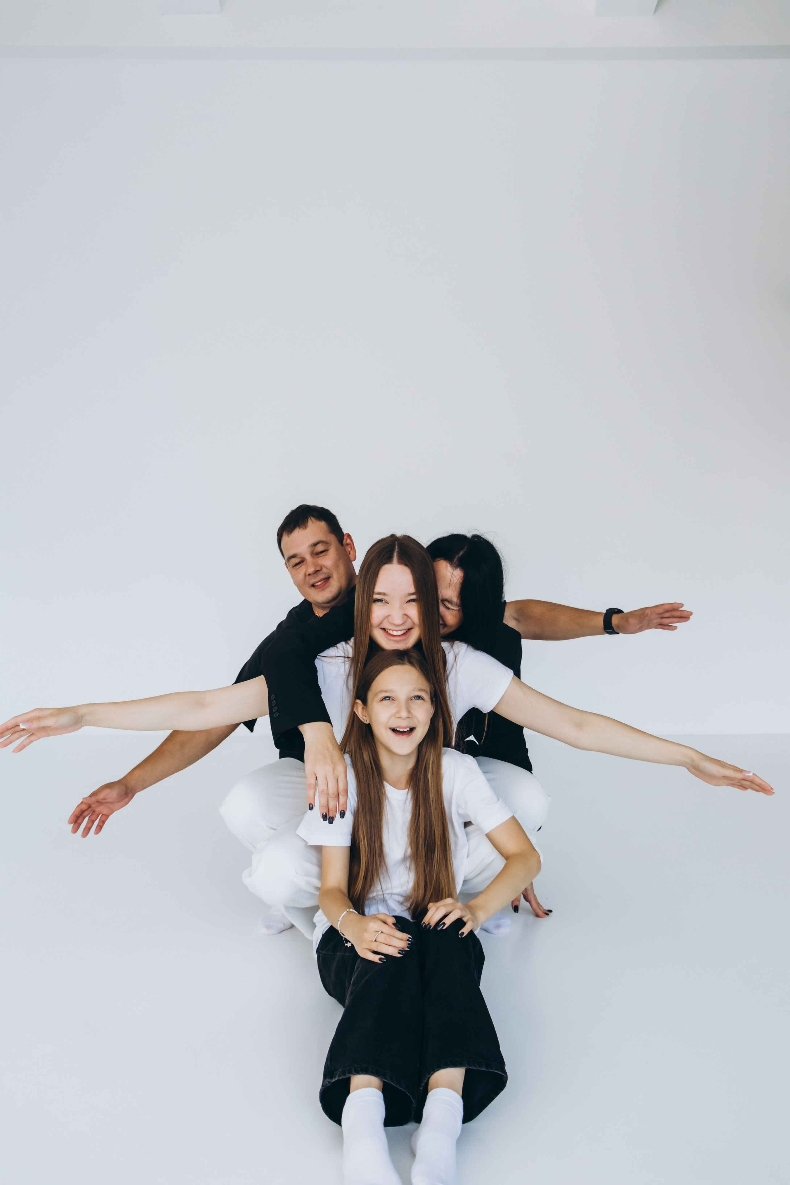 Семейная фотосессия в студии, Екатеринбург. Фотограф в Екатеринбурге Пойгина Елена