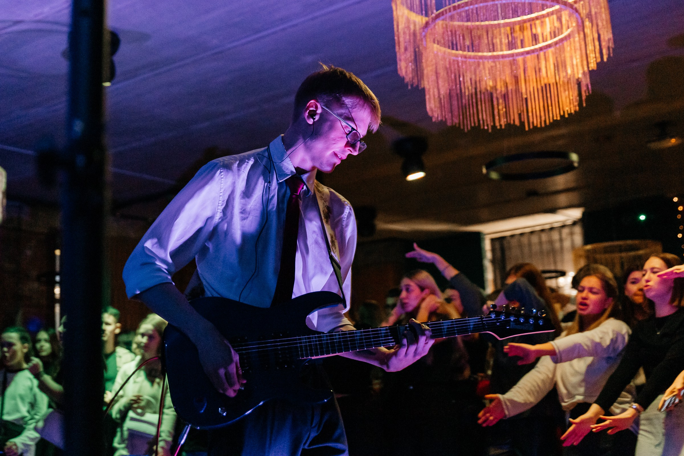 Первый сольник группы СНИМКИ. Свадебный и репортажный фотограф в Новосибирске Федор Гладков